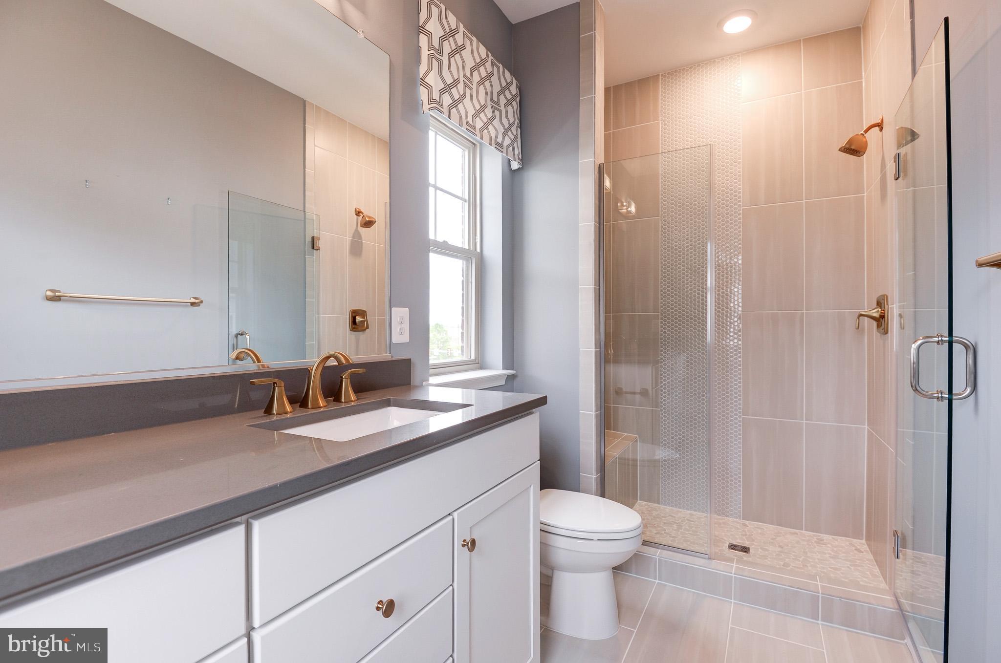 POTOMAC STATION MARKETPLACE - Residential Lease