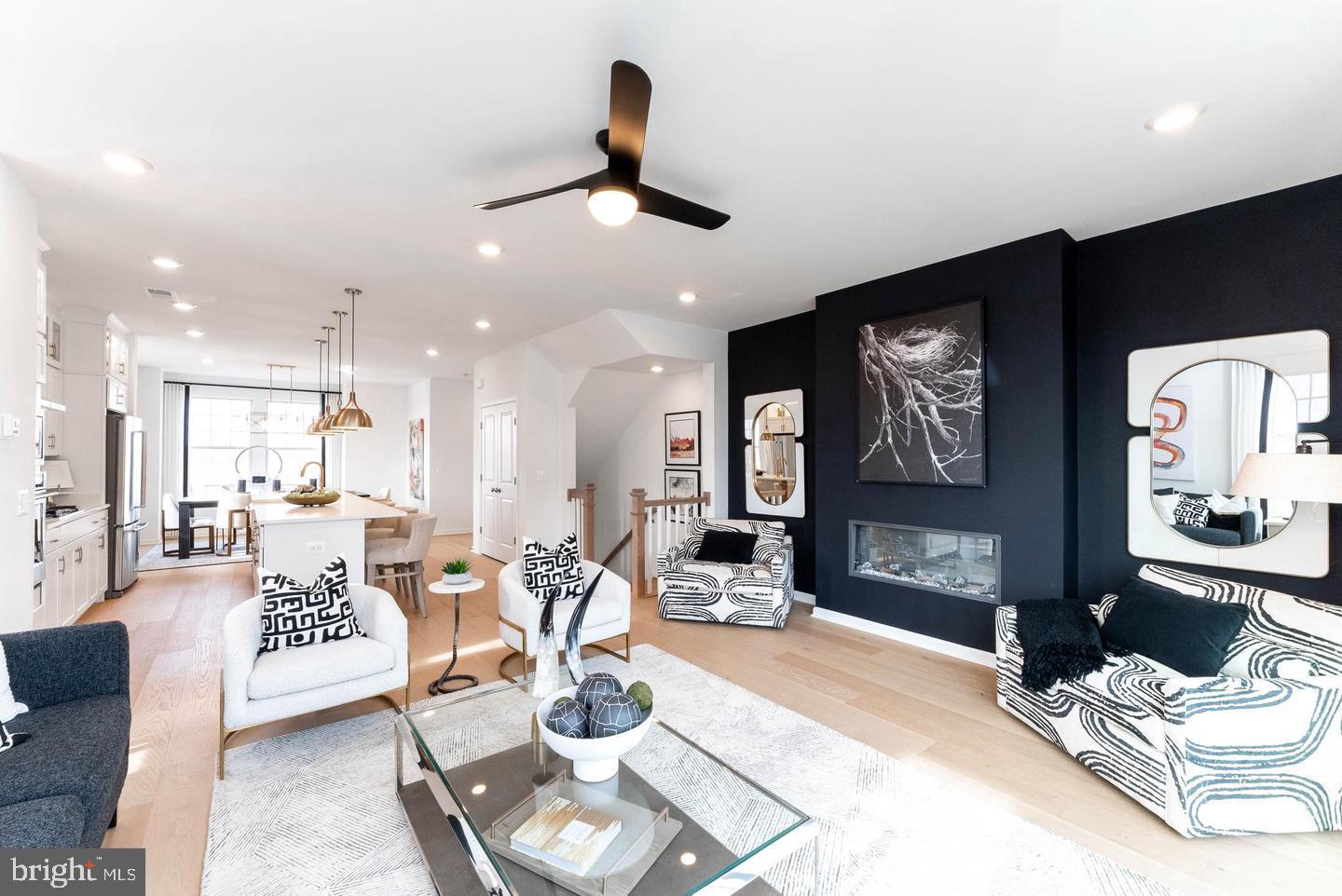 POTOMAC STATION MARKETPLACE - Residential Lease