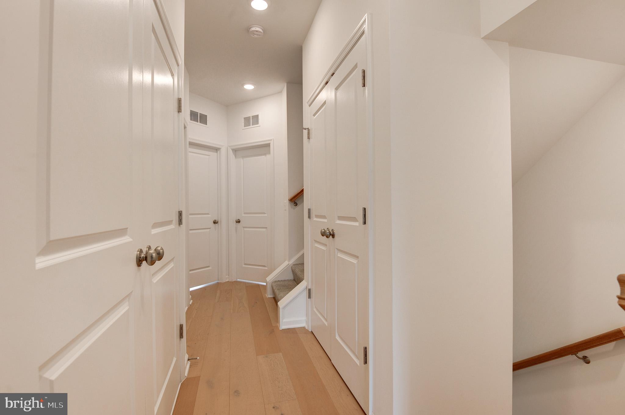 POTOMAC STATION MARKETPLACE - Residential Lease