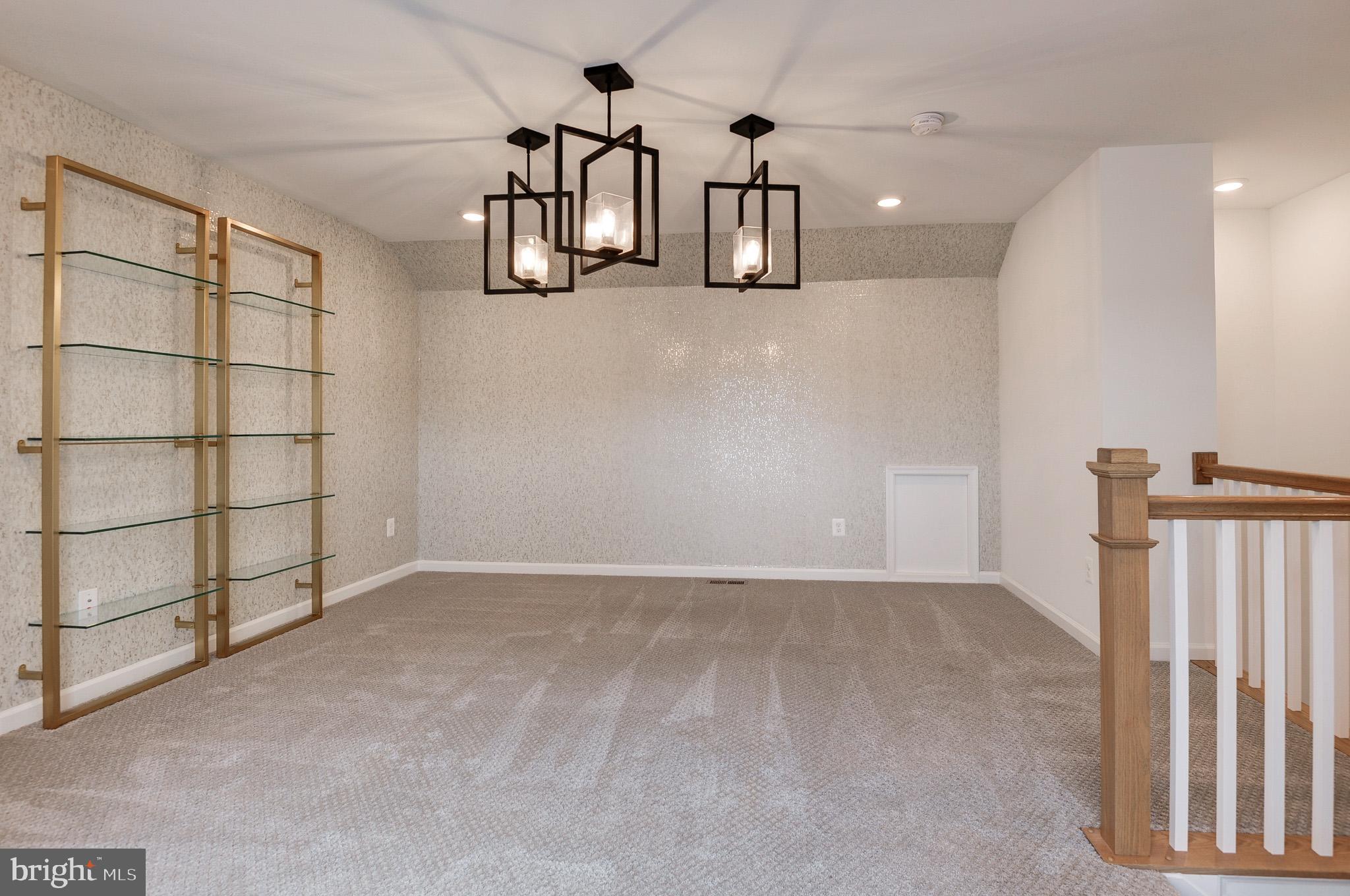 POTOMAC STATION MARKETPLACE - Residential Lease