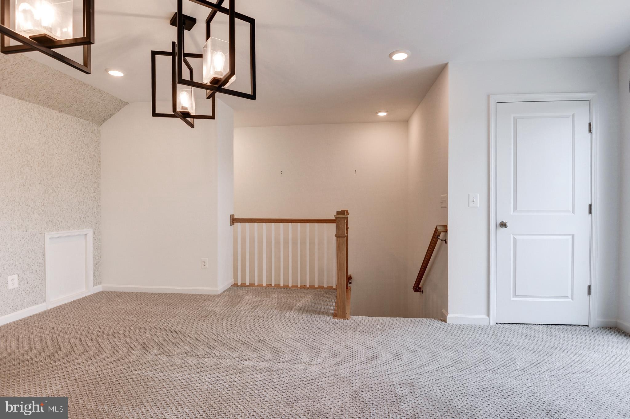 POTOMAC STATION MARKETPLACE - Residential Lease