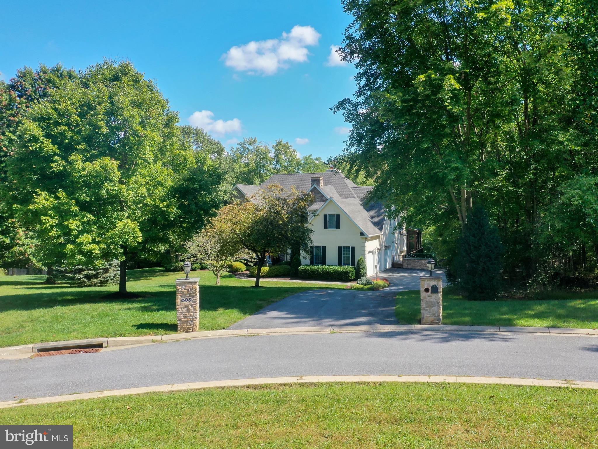 TEMPLES DELIGHT - Residential