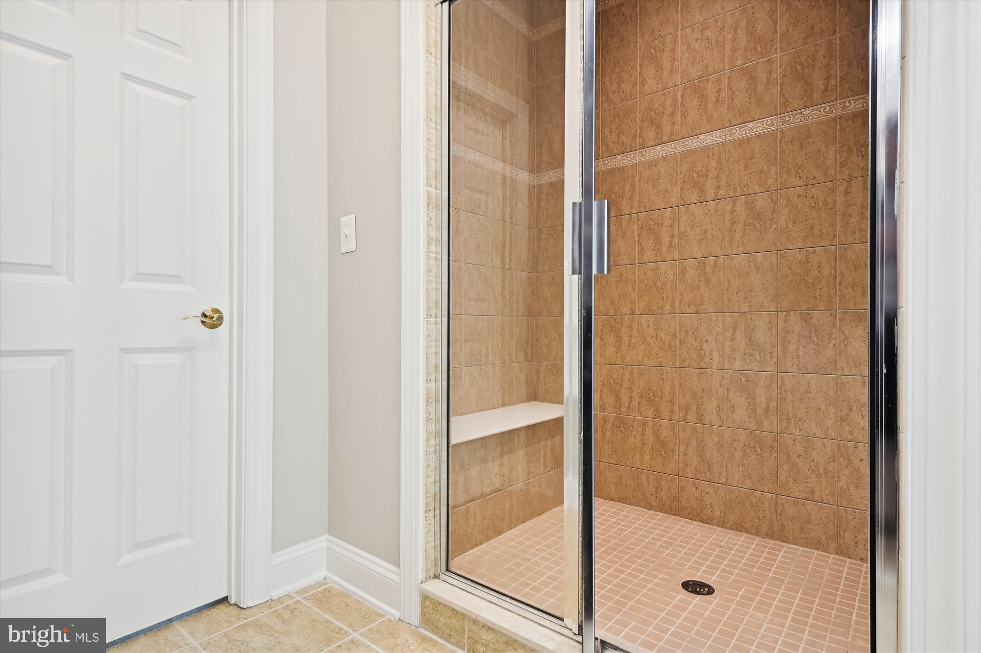 TEMPLES DELIGHT - Residential