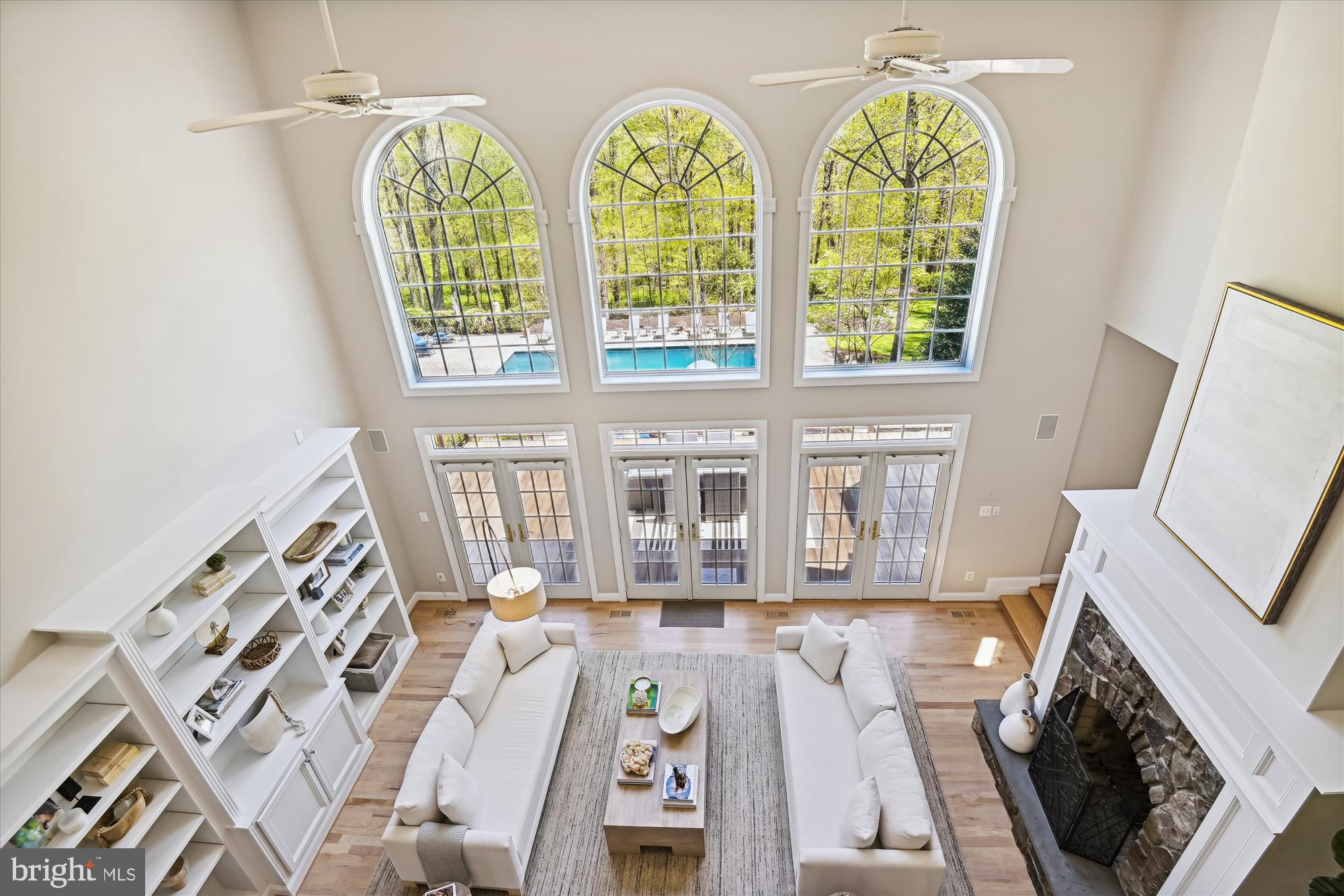 TEMPLES DELIGHT - Residential