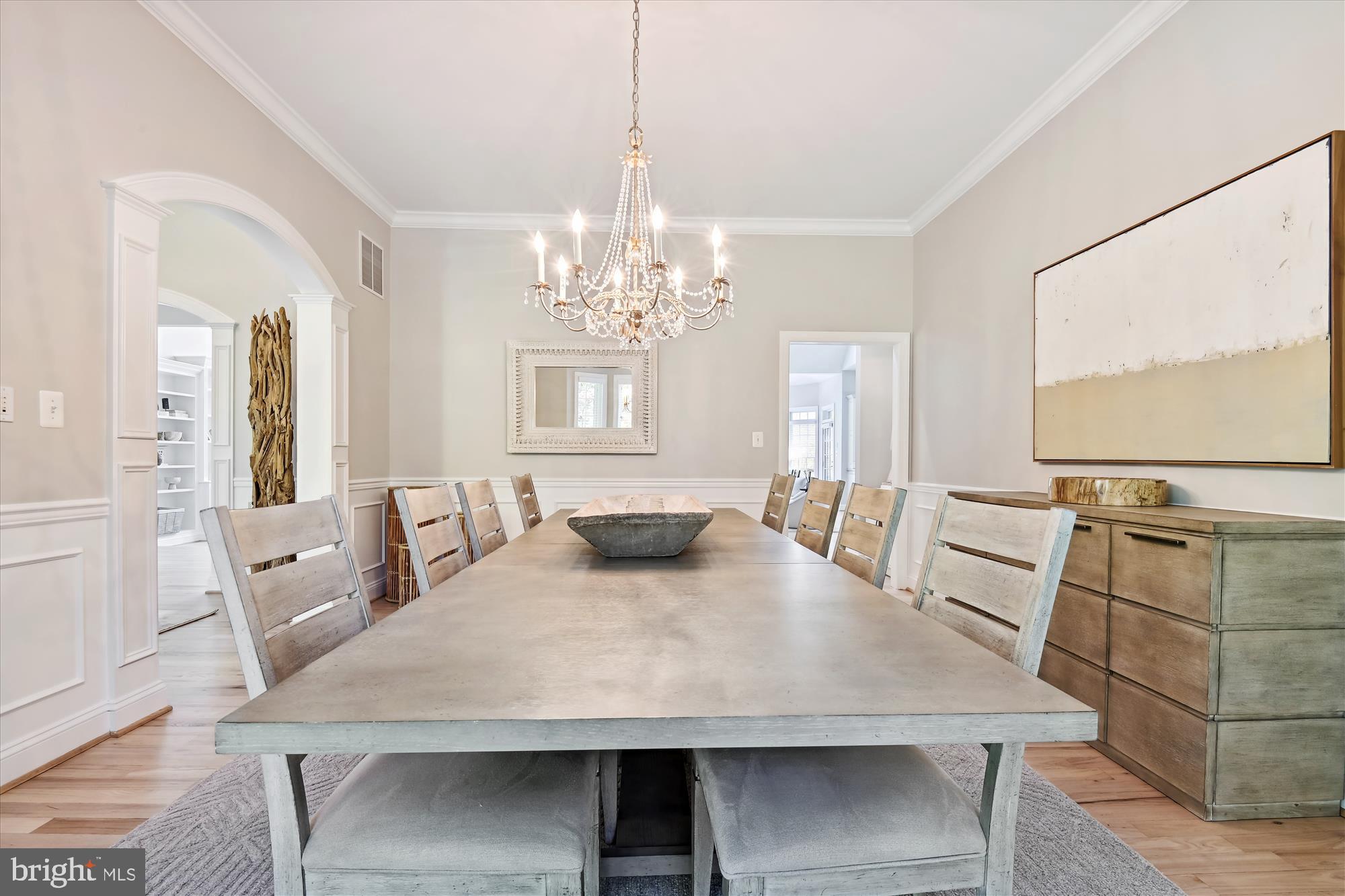 TEMPLES DELIGHT - Residential