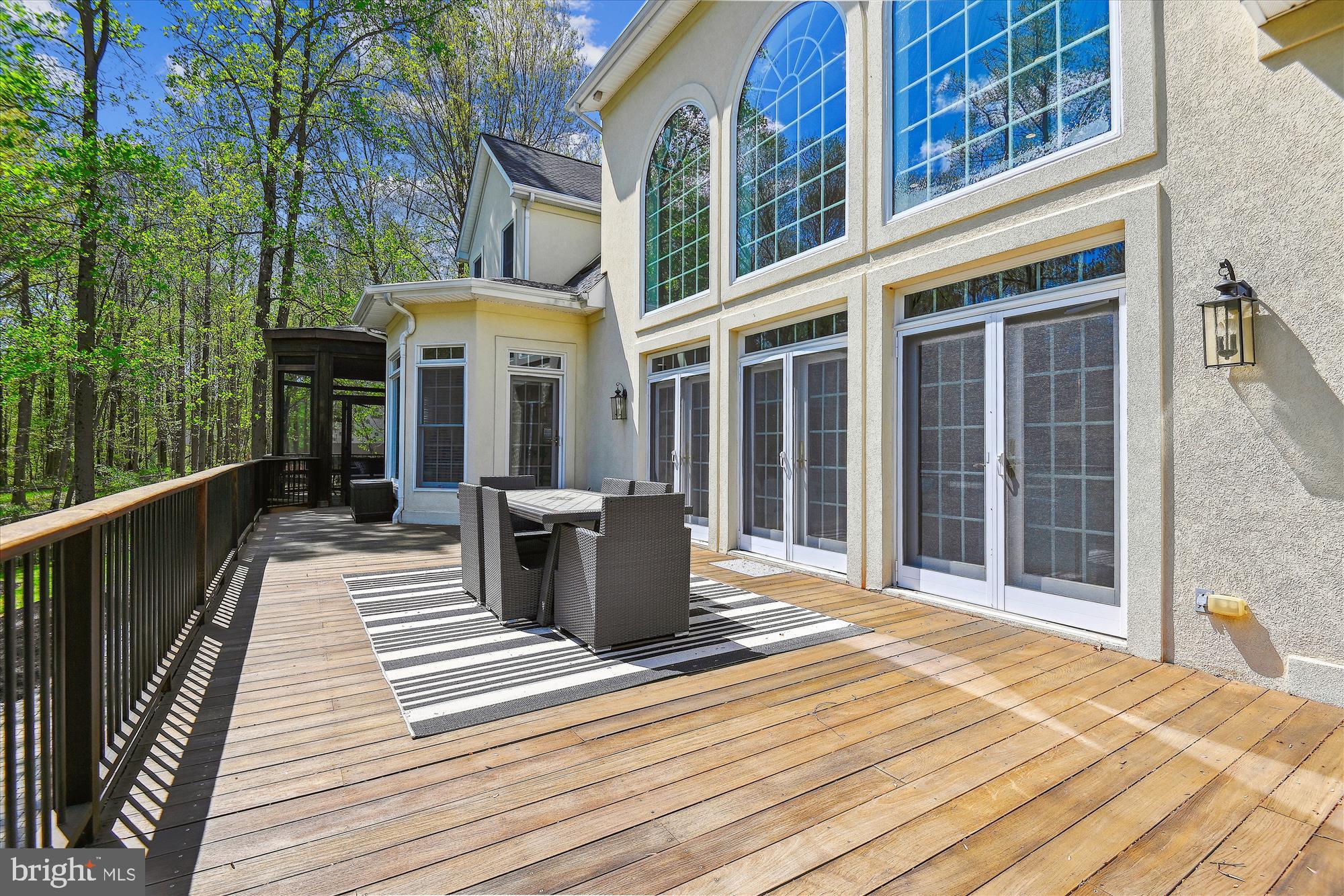 TEMPLES DELIGHT - Residential