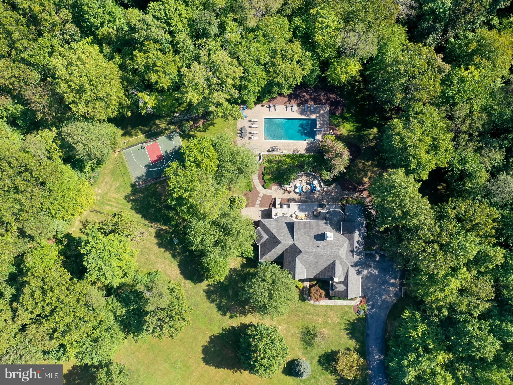 TEMPLES DELIGHT - Residential