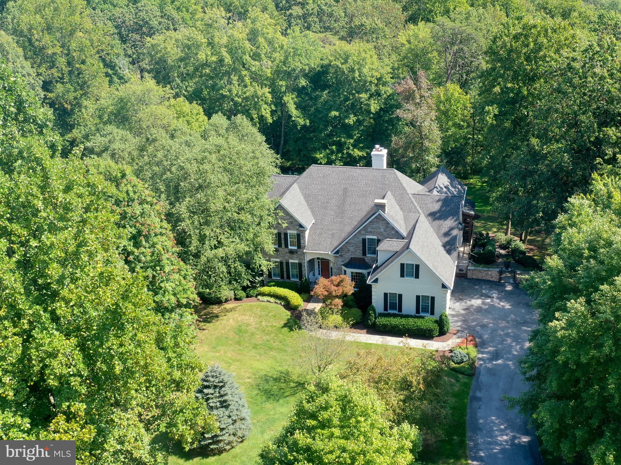 TEMPLES DELIGHT - Residential