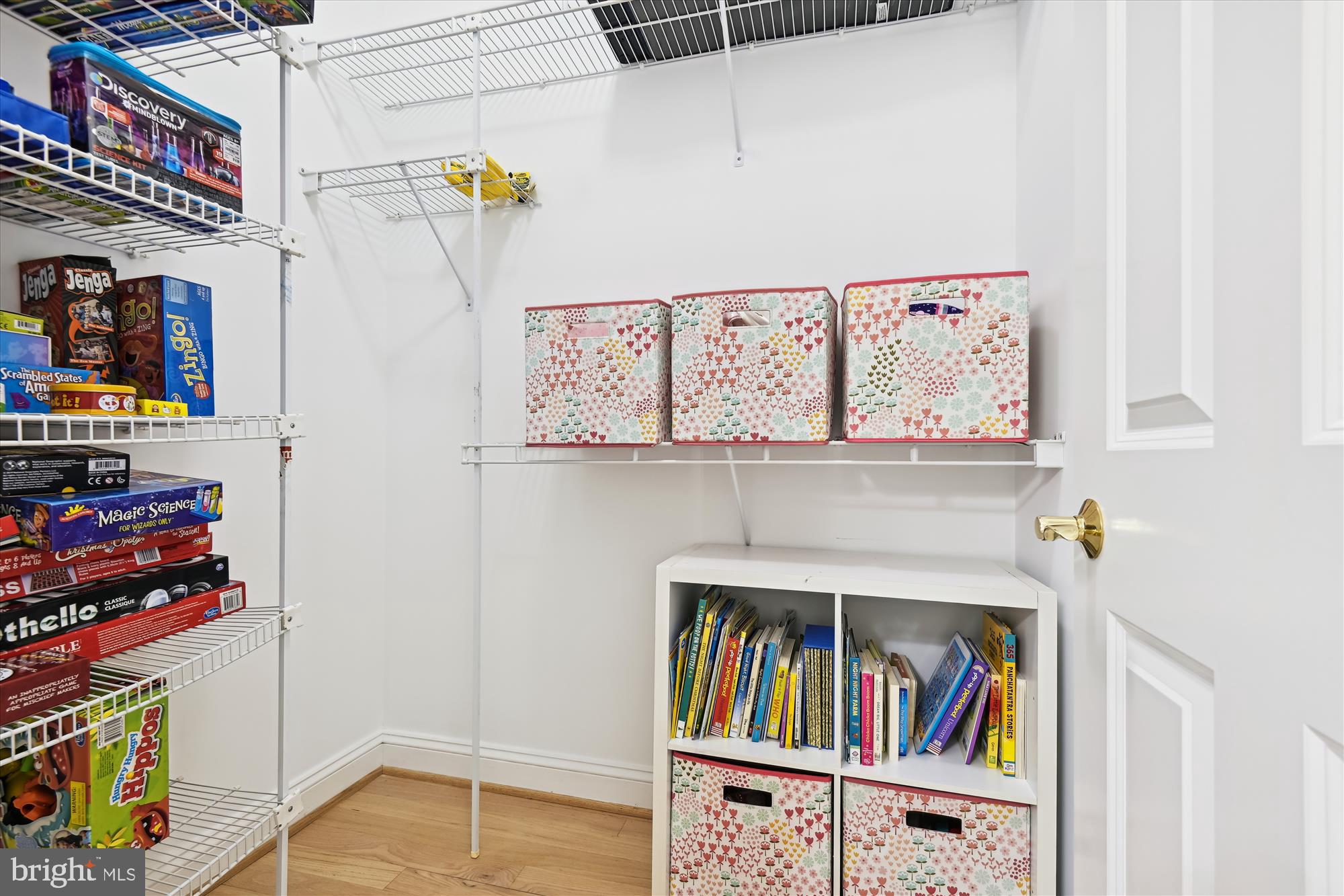 TEMPLES DELIGHT - Residential