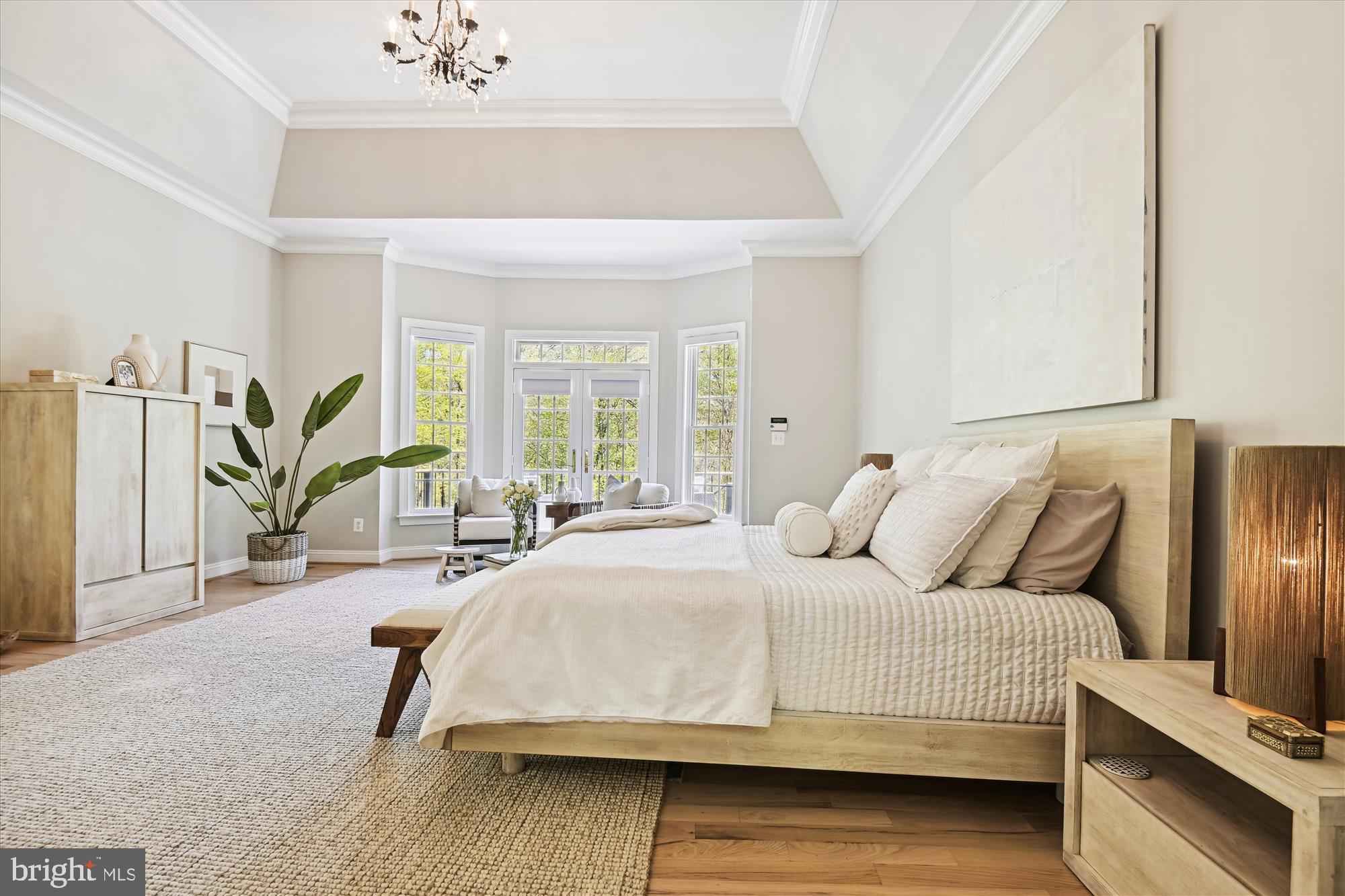 TEMPLES DELIGHT - Residential