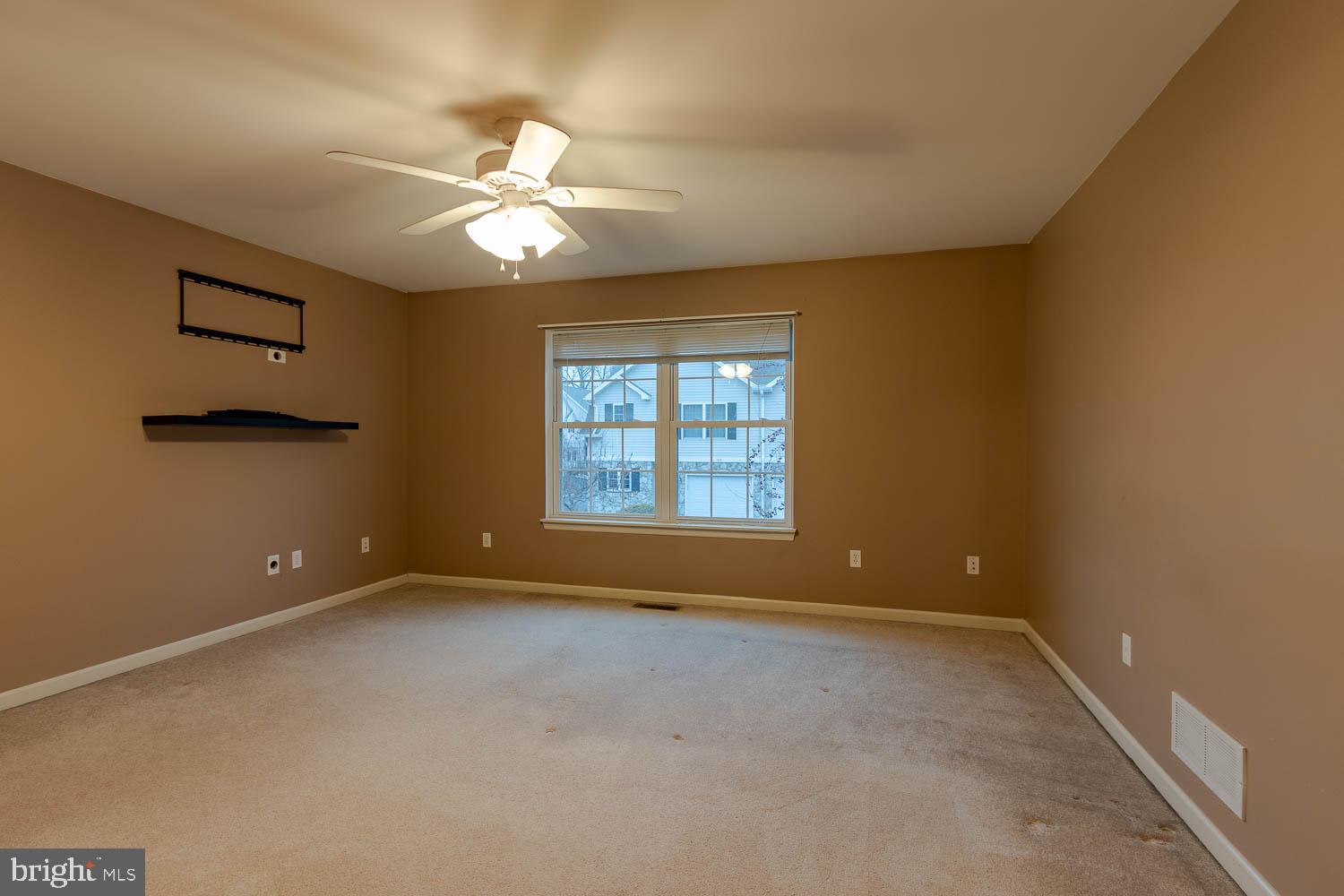 GOLDEN ORCHARDS - Residential