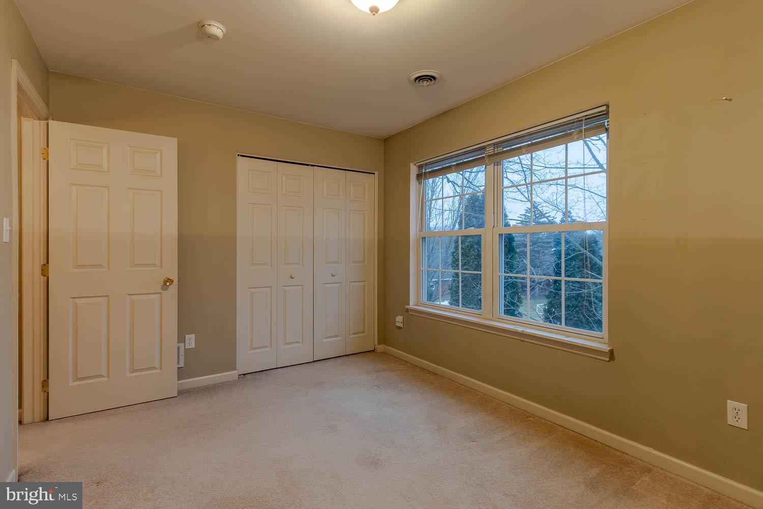 GOLDEN ORCHARDS - Residential