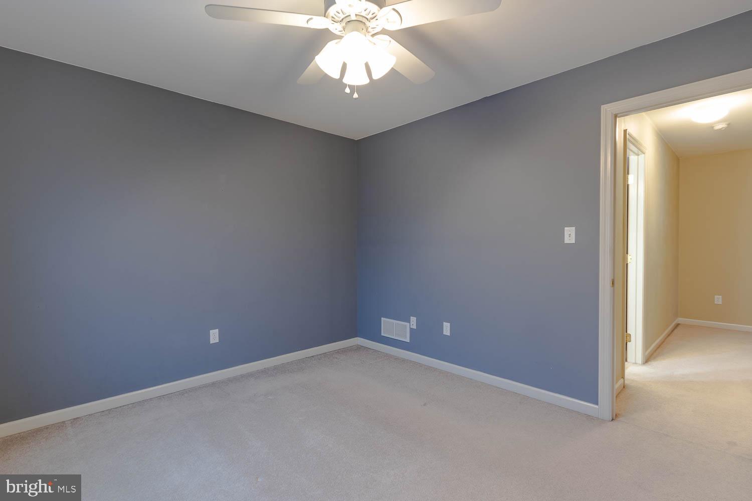 GOLDEN ORCHARDS - Residential