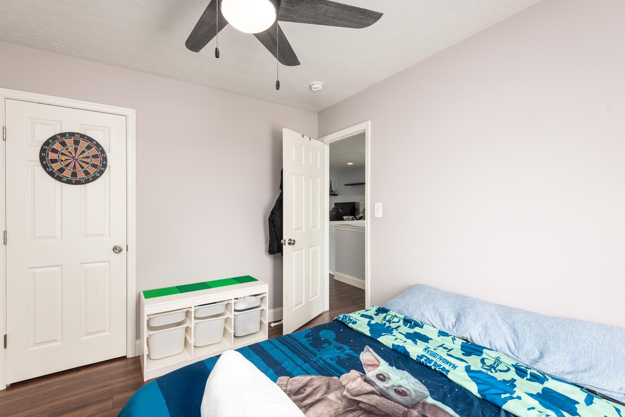 SAVANNAH OVERLOOK - Residential