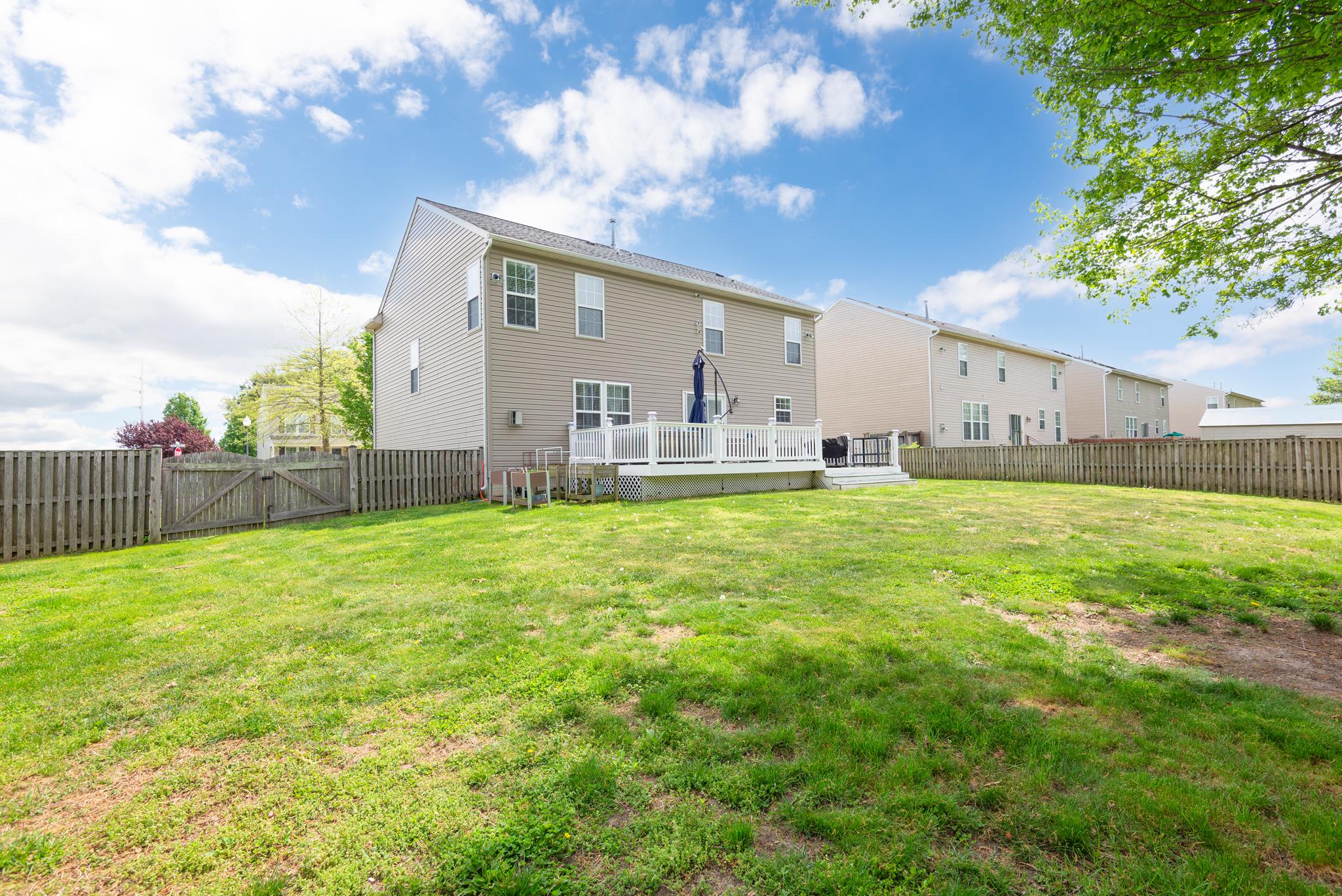 SAVANNAH OVERLOOK - Residential