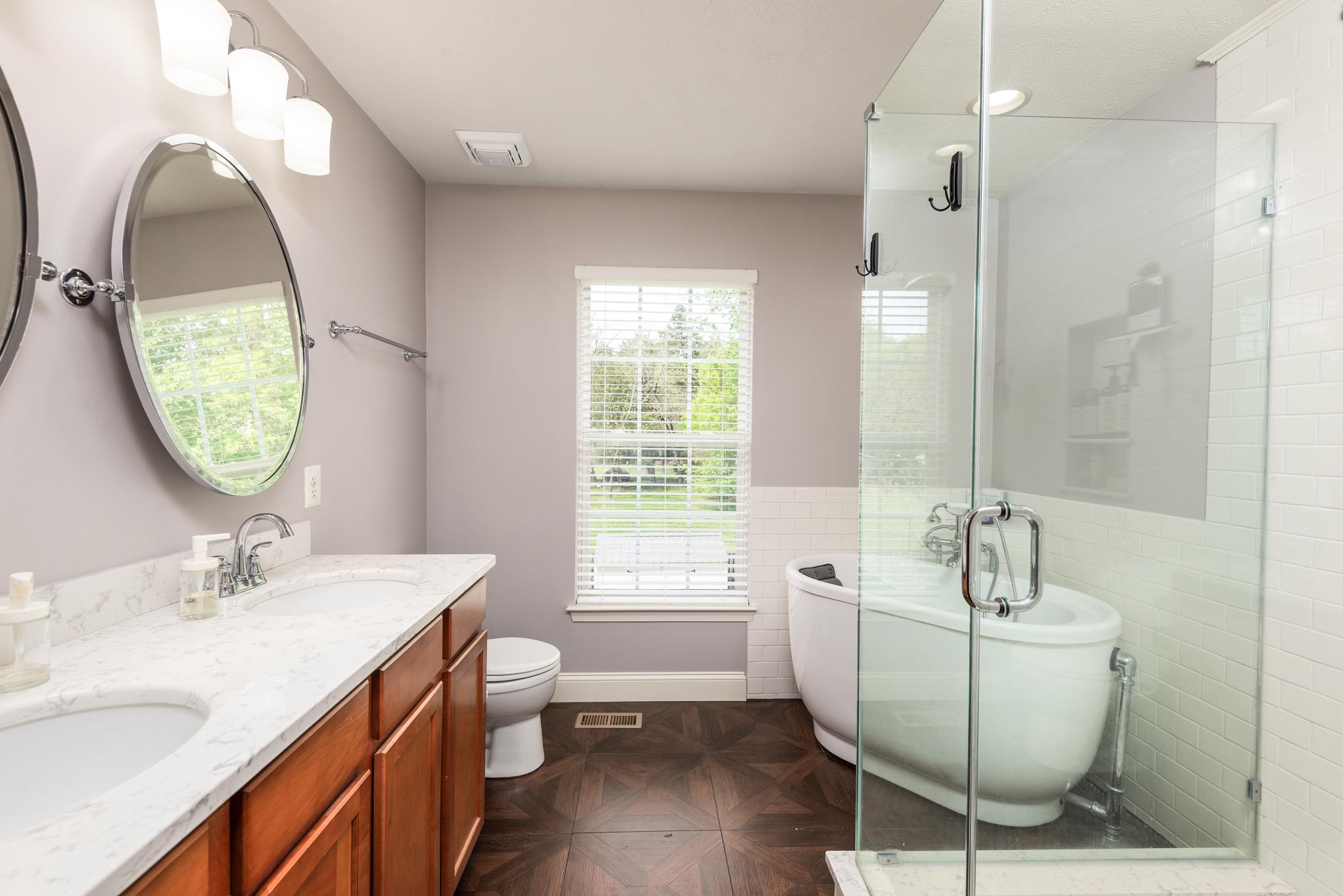 SAVANNAH OVERLOOK - Residential