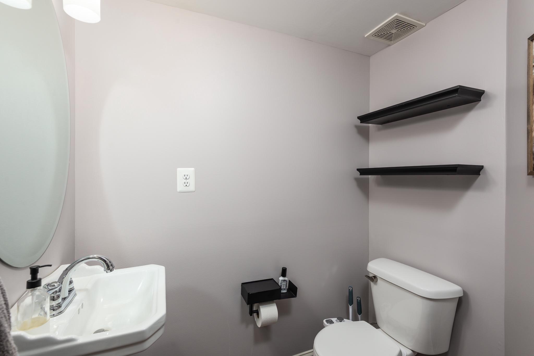 SAVANNAH OVERLOOK - Residential