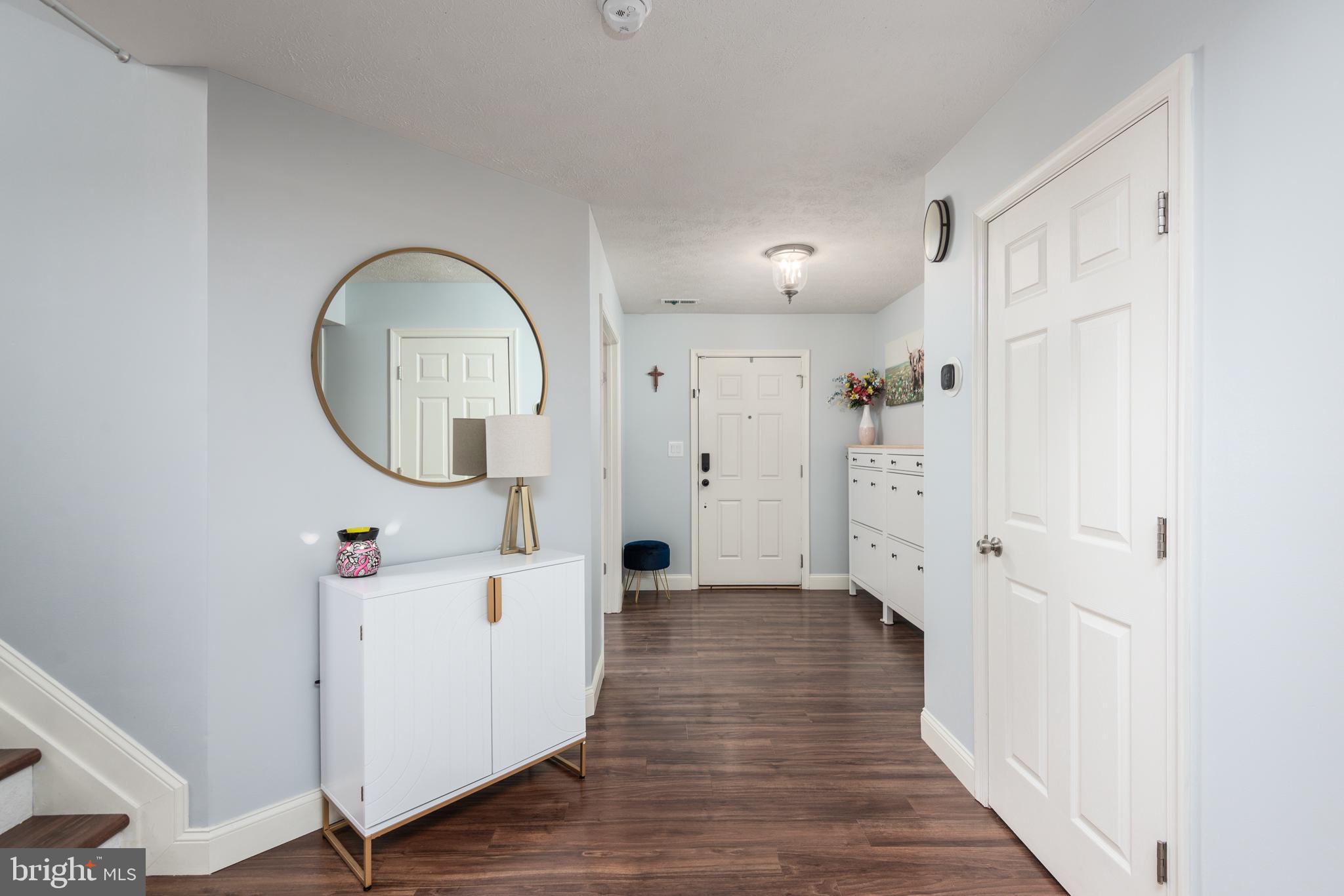 SAVANNAH OVERLOOK - Residential