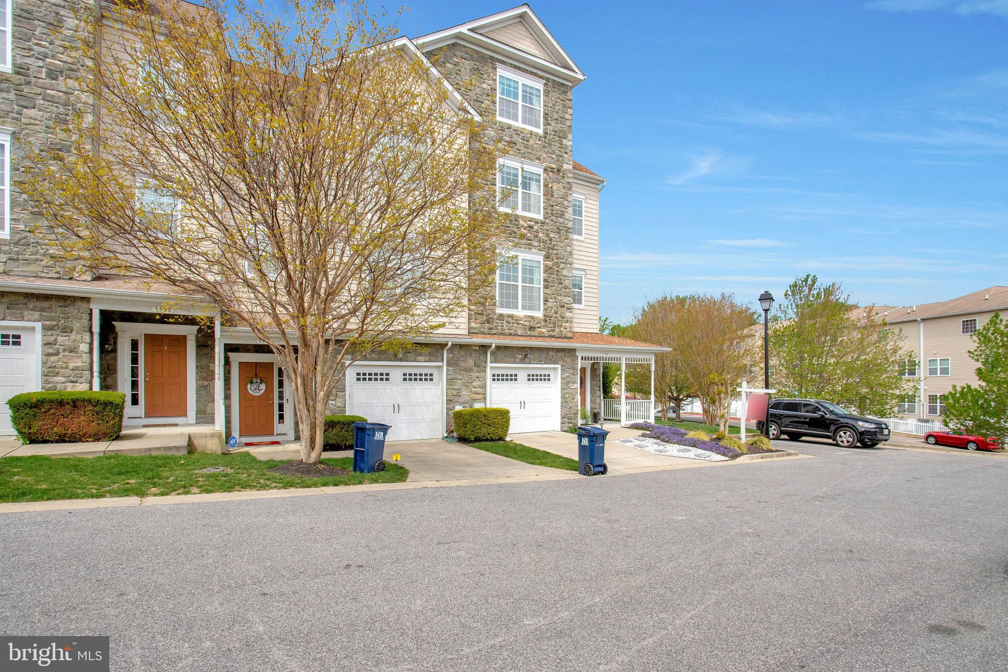 SAN FRANCISCO BY THE BAY - Residential