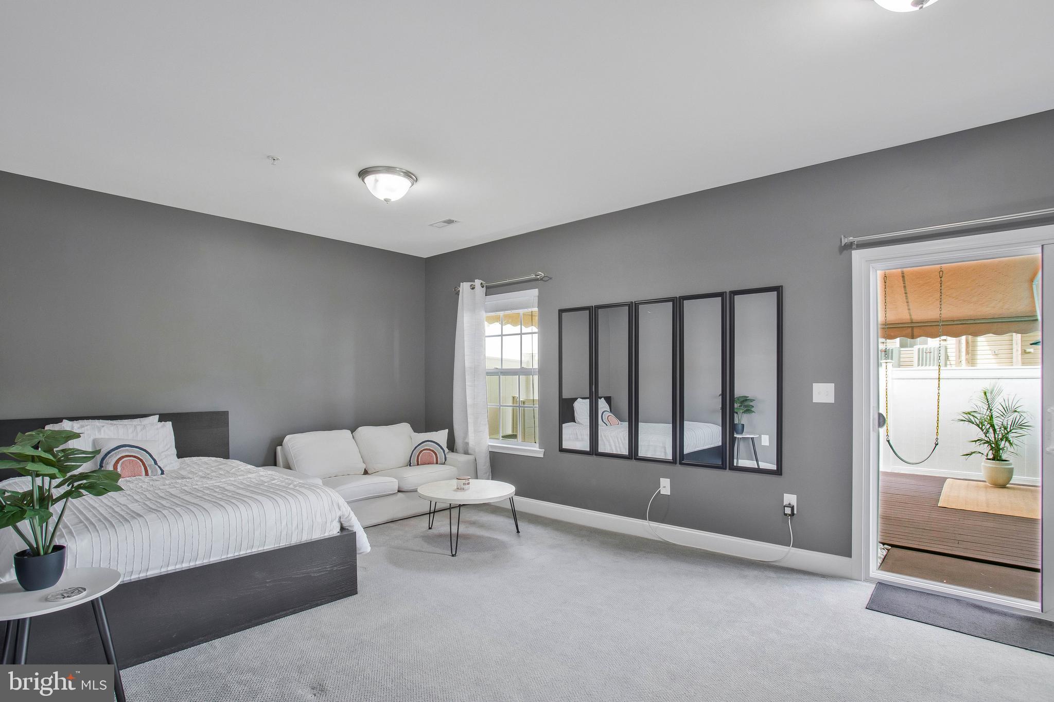 SAN FRANCISCO BY THE BAY - Residential