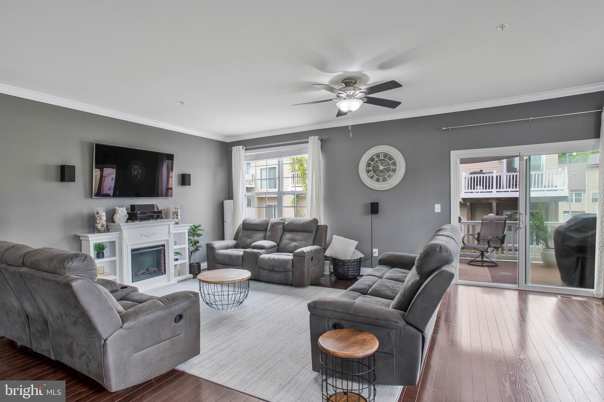 SAN FRANCISCO BY THE BAY - Residential