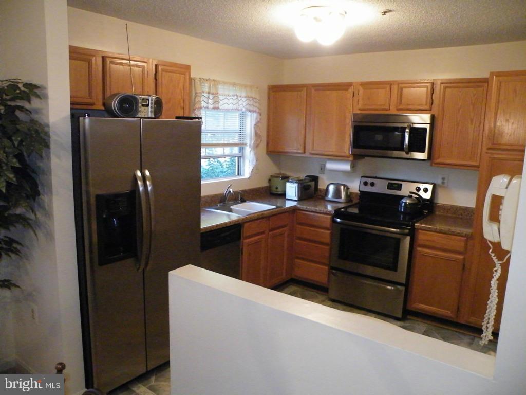 ADDISON WOODS PLAT 1 - Residential