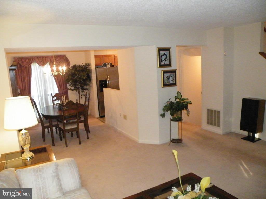 ADDISON WOODS PLAT 1 - Residential