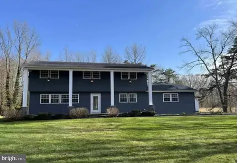 102 Dogwood Lane, Richland, NJ MLS: NJAC2017134
