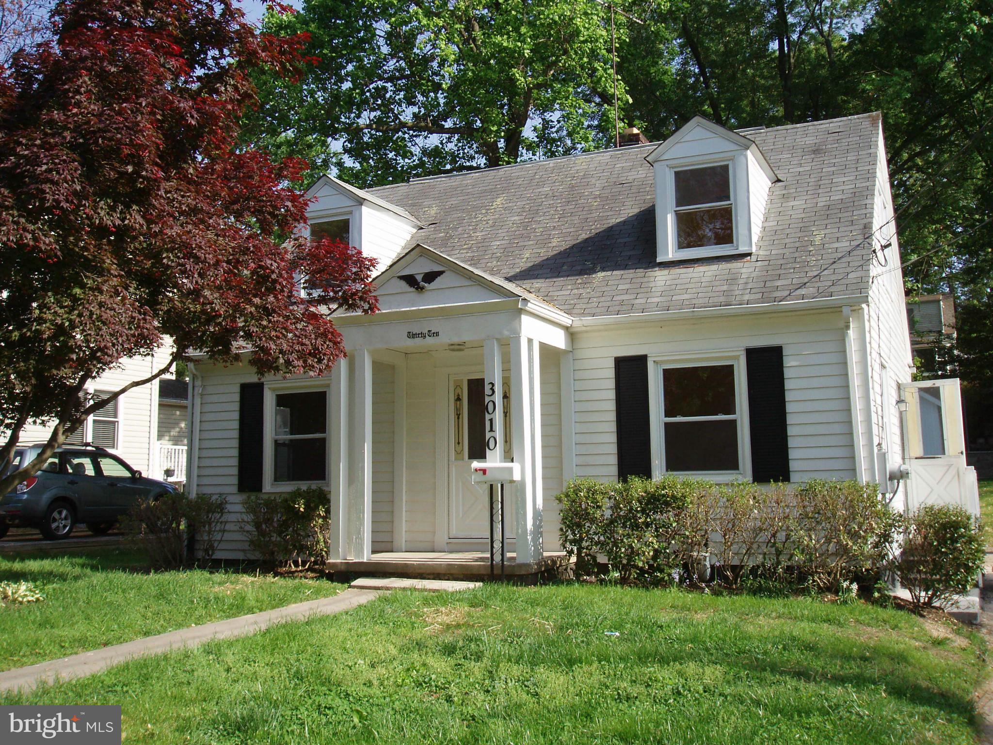 TOTALLY REMODELED, TOP TO BOTTOM, WITH TOP QUALITY WORKMANSHIP AND MATERIALS! RECENT KITCHEN W/GRANITE COUNTERS, STAINLESS STEEL APPLIANCES, CABINETS. THREE RECENTLY RENOVATED BATHROOMS, 1 ON EACH LEVEL. INVITING REC ROOM, LOWER LEVEL GUEST ROOM SUITE. PRETTY YARD W/SUBSTANTIAL SHED. QUIET NO THRU STREET WITH A PARK AT THE END. CLOSE TO KENSINGTON, MARC TRAIN, WHEATON WESTFIELD MALL AND METRO.