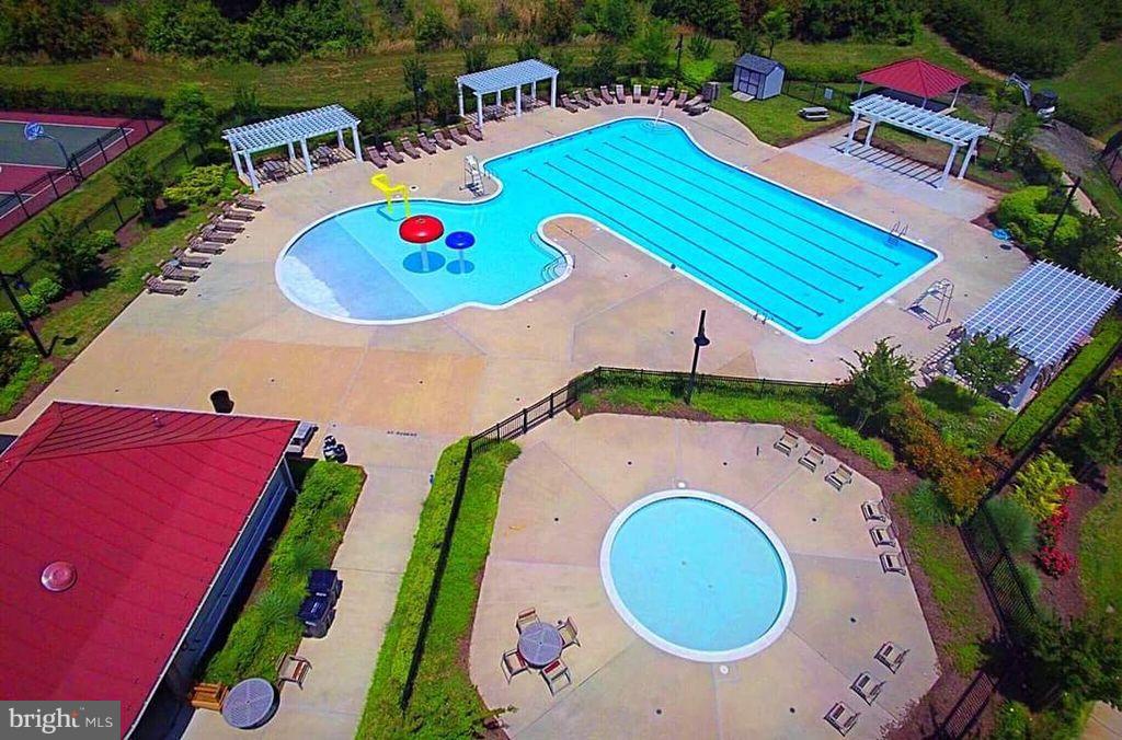 WOODSTREAM - Residential Lease