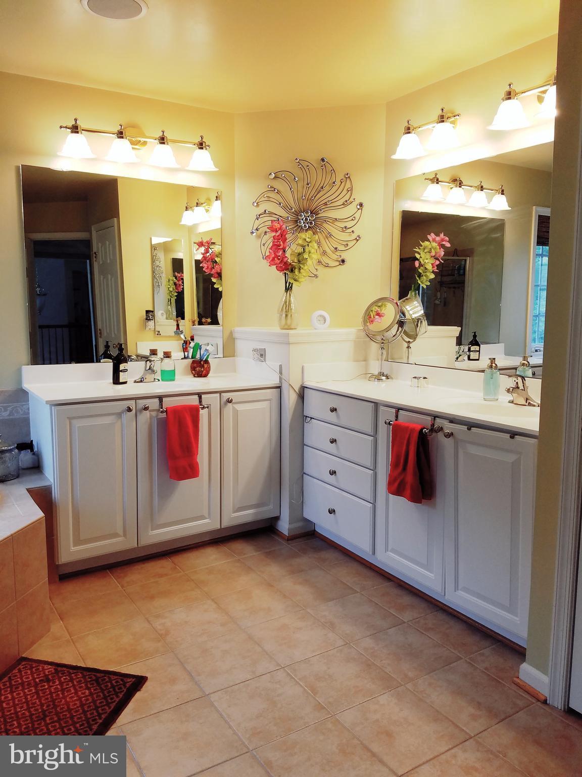 WOODSTREAM - Residential Lease