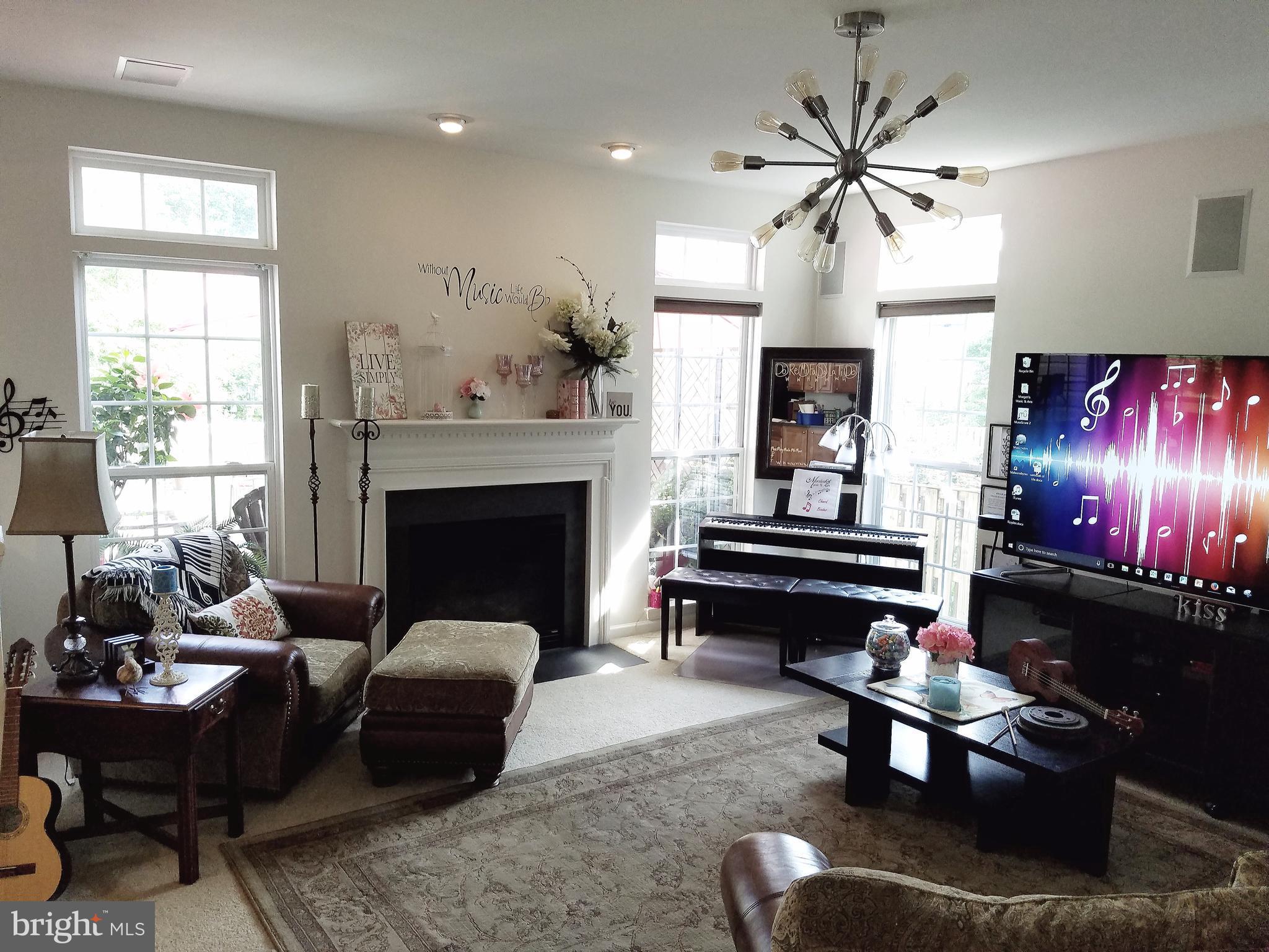 WOODSTREAM - Residential Lease