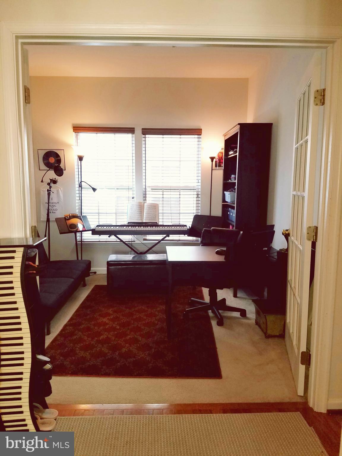 WOODSTREAM - Residential Lease