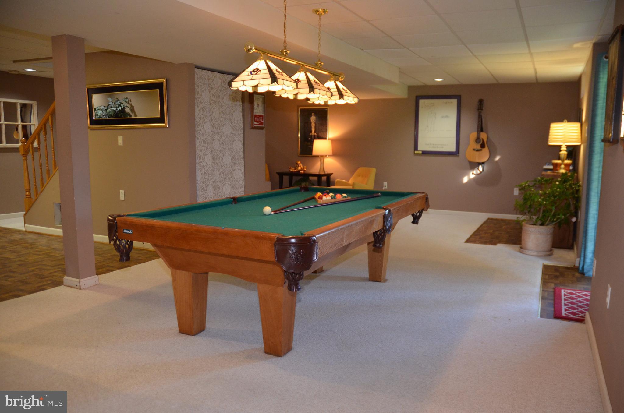 HICKORY OVERLOOK - Residential