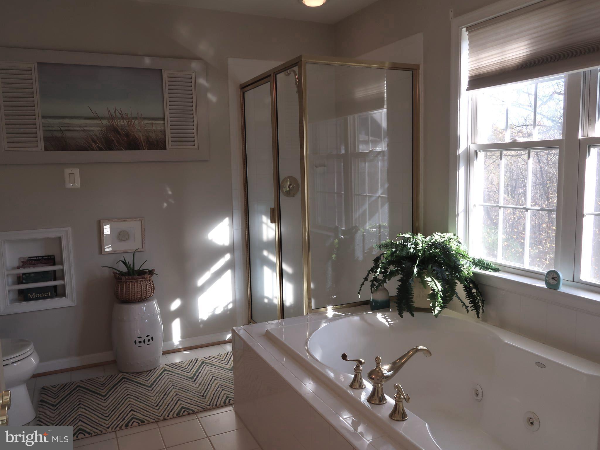 HICKORY OVERLOOK - Residential