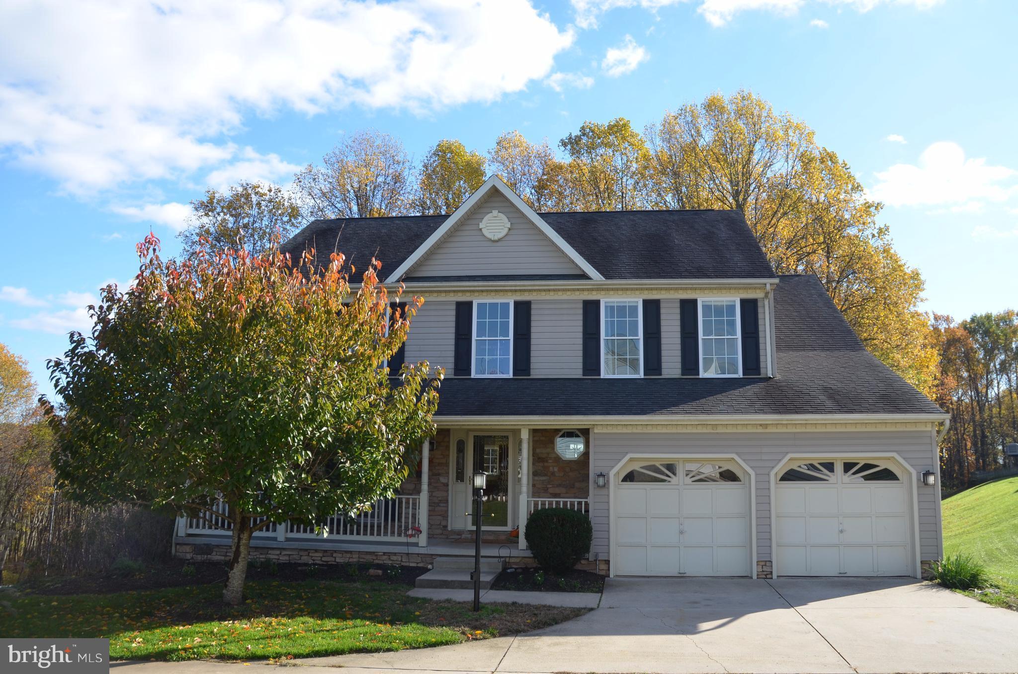 HICKORY OVERLOOK - Residential