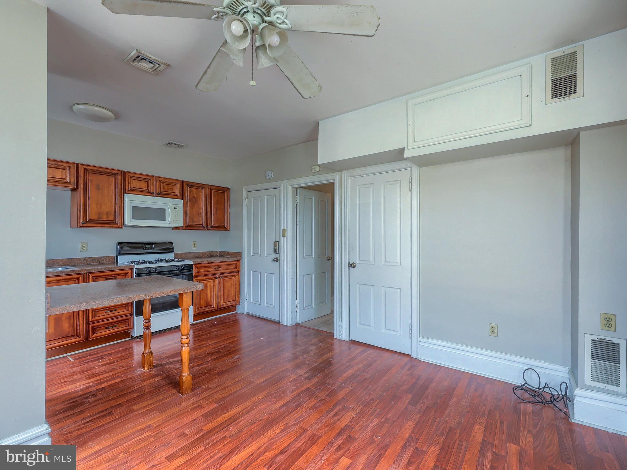 HISTORIC MIDTOWN - Commercial Sale