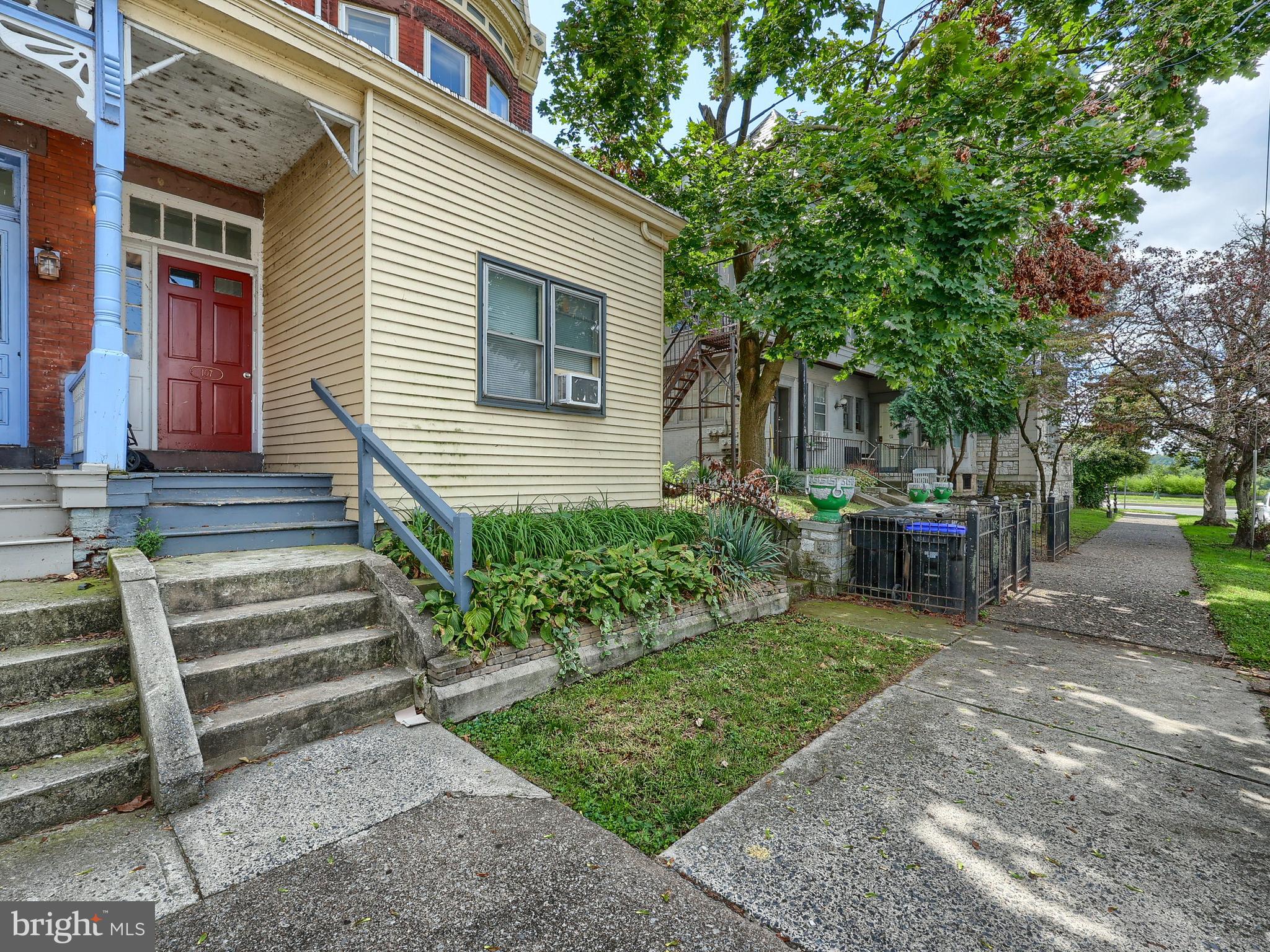 HISTORIC MIDTOWN - Commercial Sale