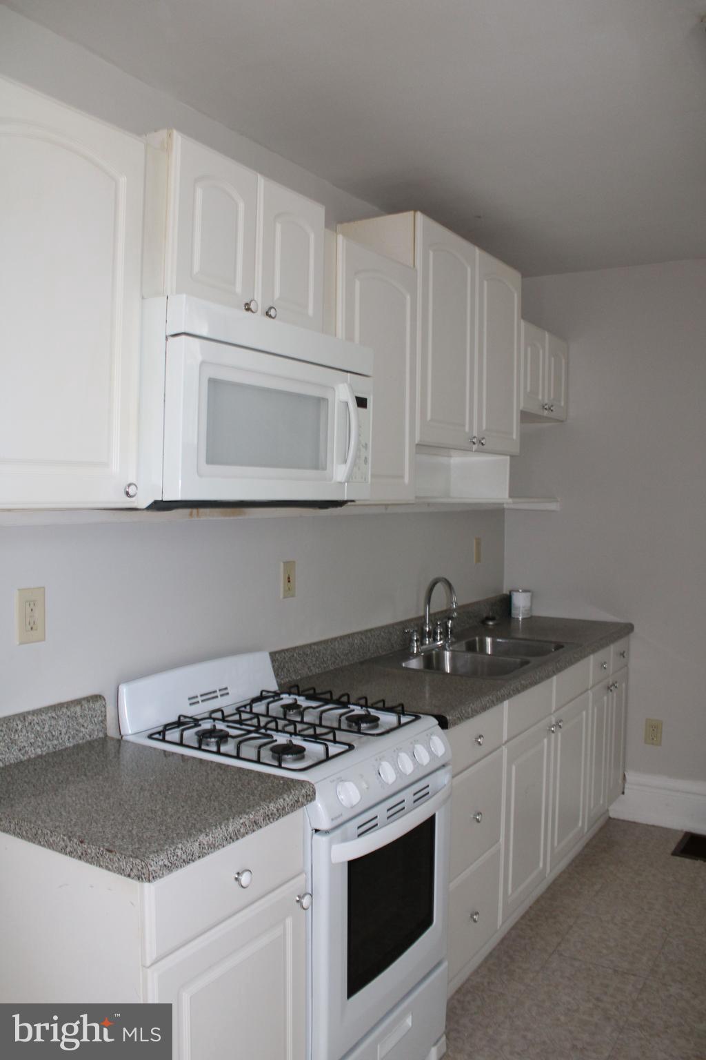 HISTORIC MIDTOWN - Commercial Sale