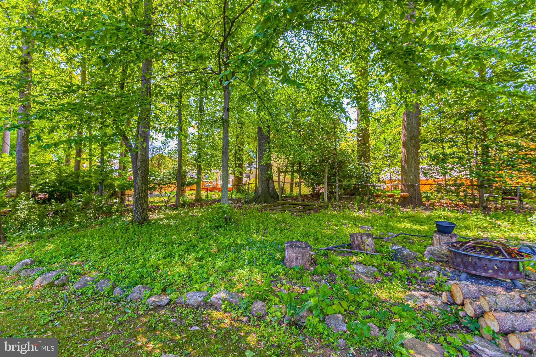 BEL PRE WOODS - Residential