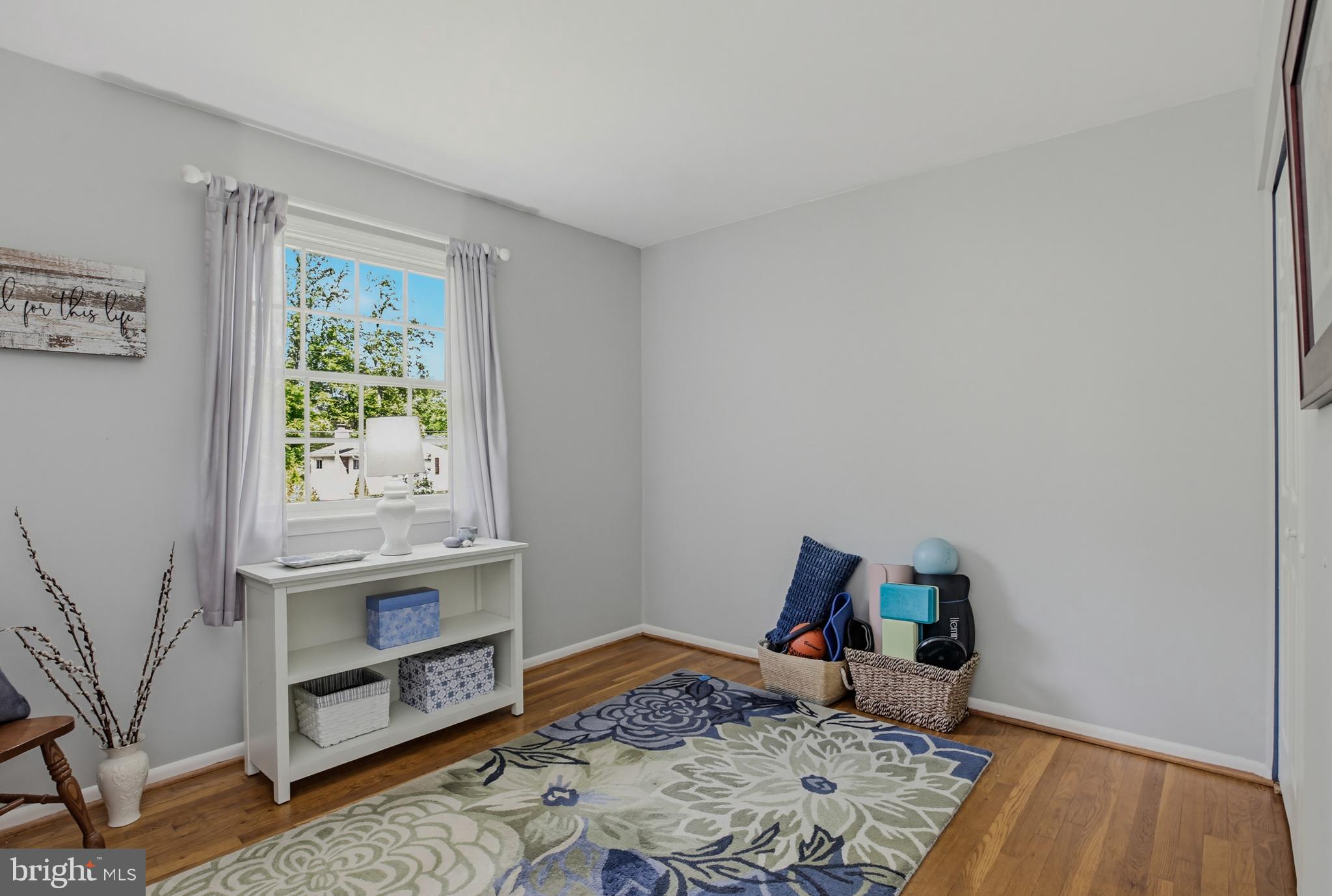 BEL PRE WOODS - Residential