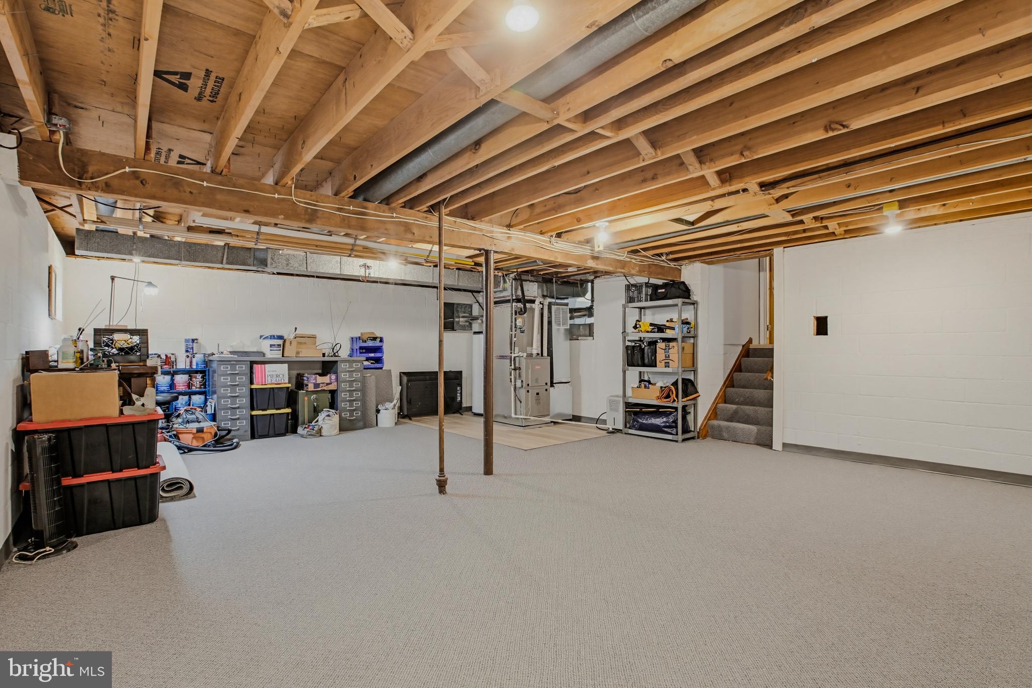 BEL PRE WOODS - Residential