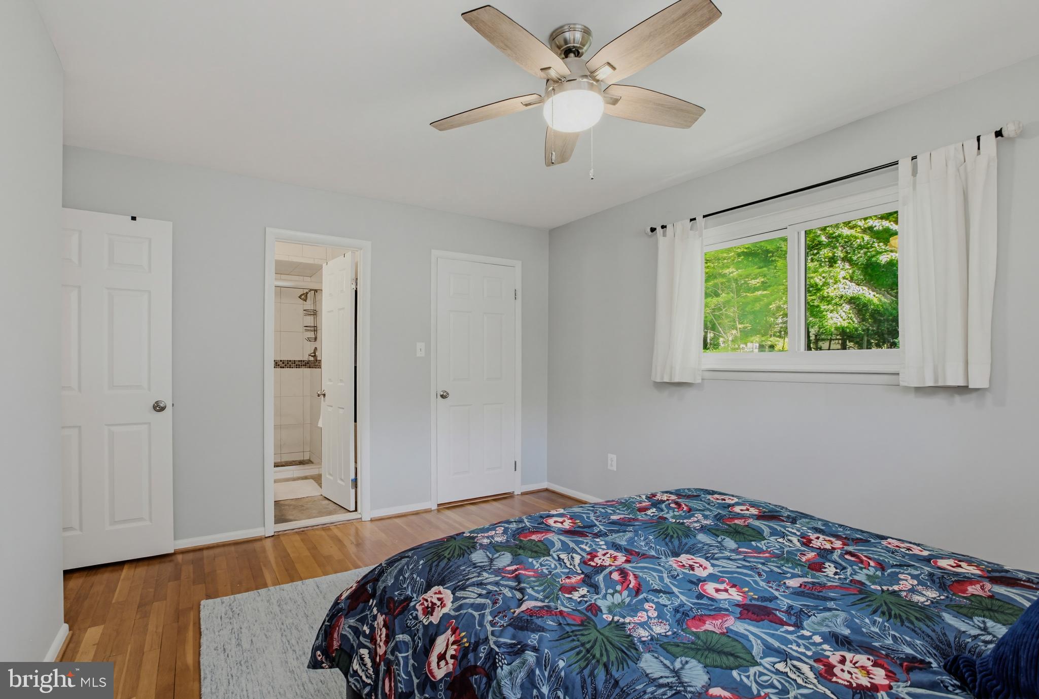 BEL PRE WOODS - Residential