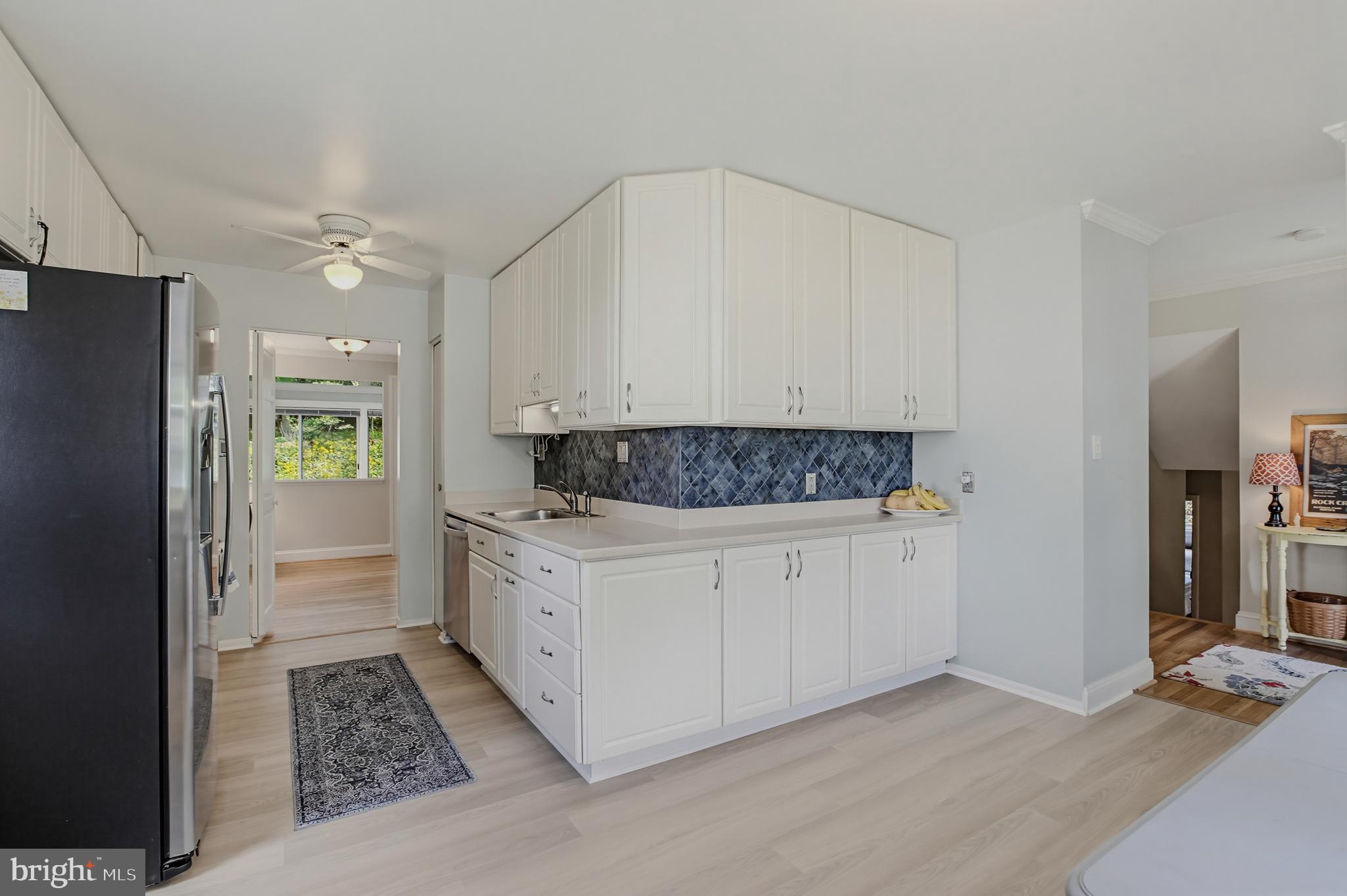 BEL PRE WOODS - Residential