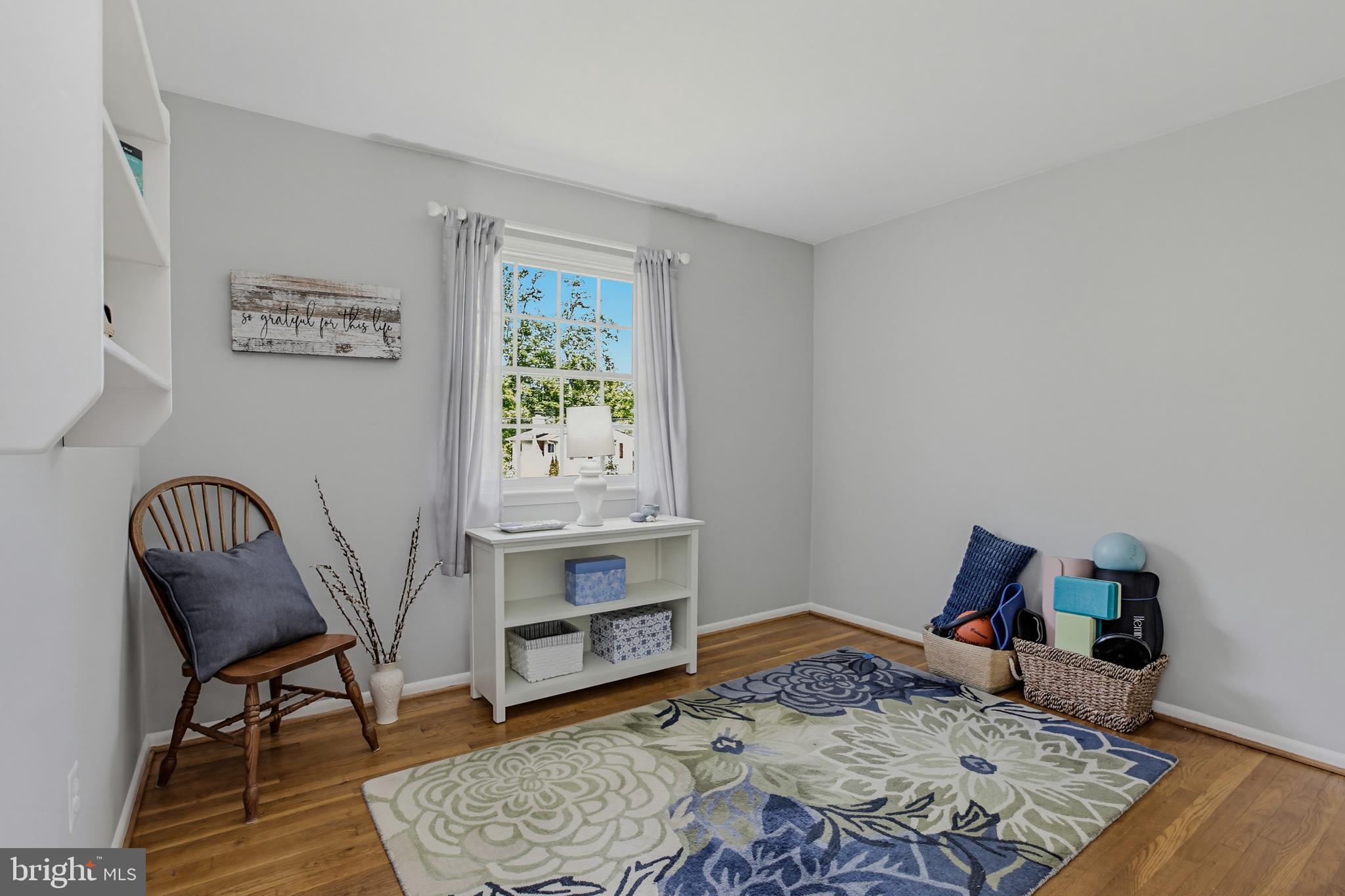 BEL PRE WOODS - Residential