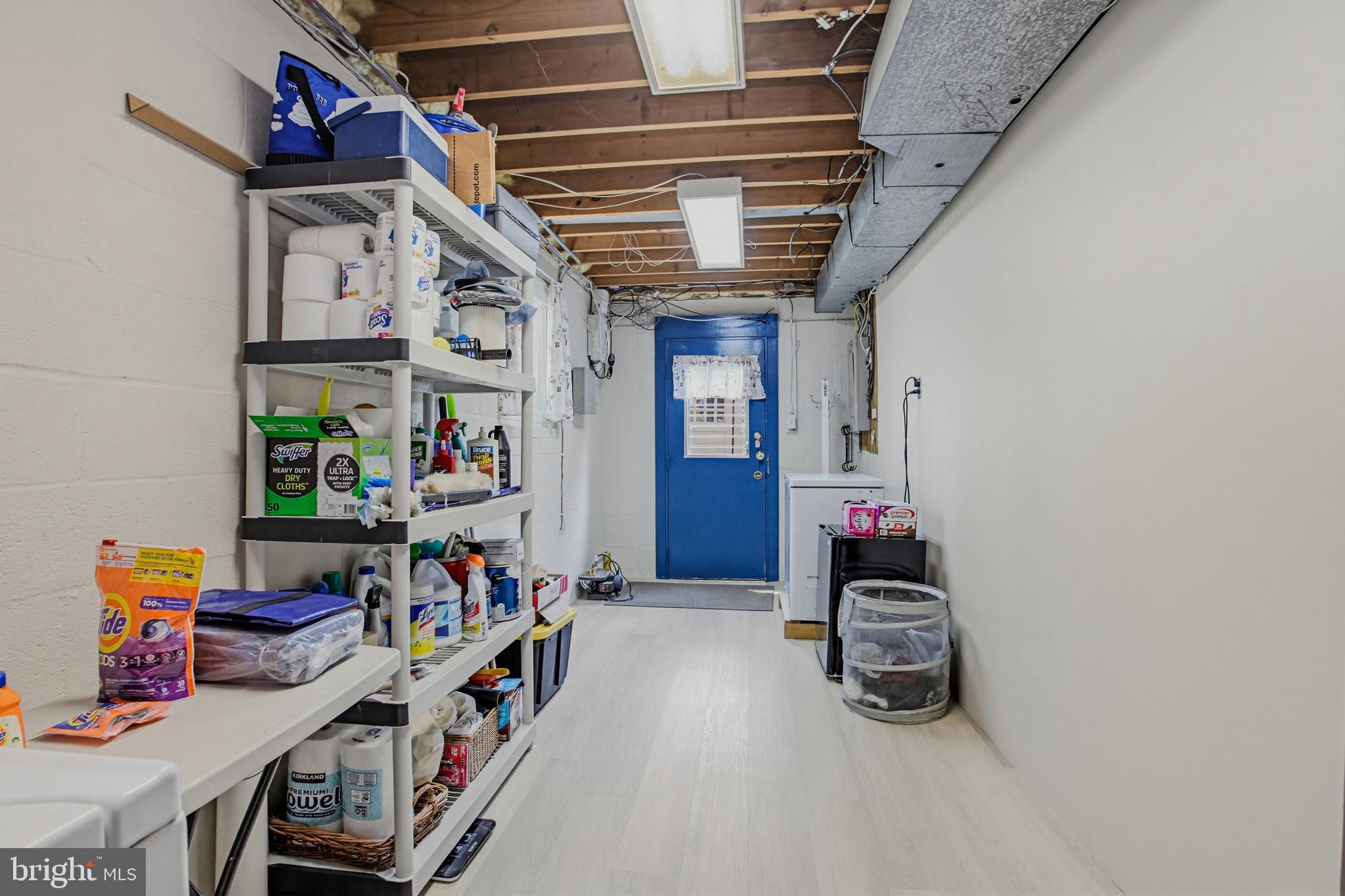 BEL PRE WOODS - Residential