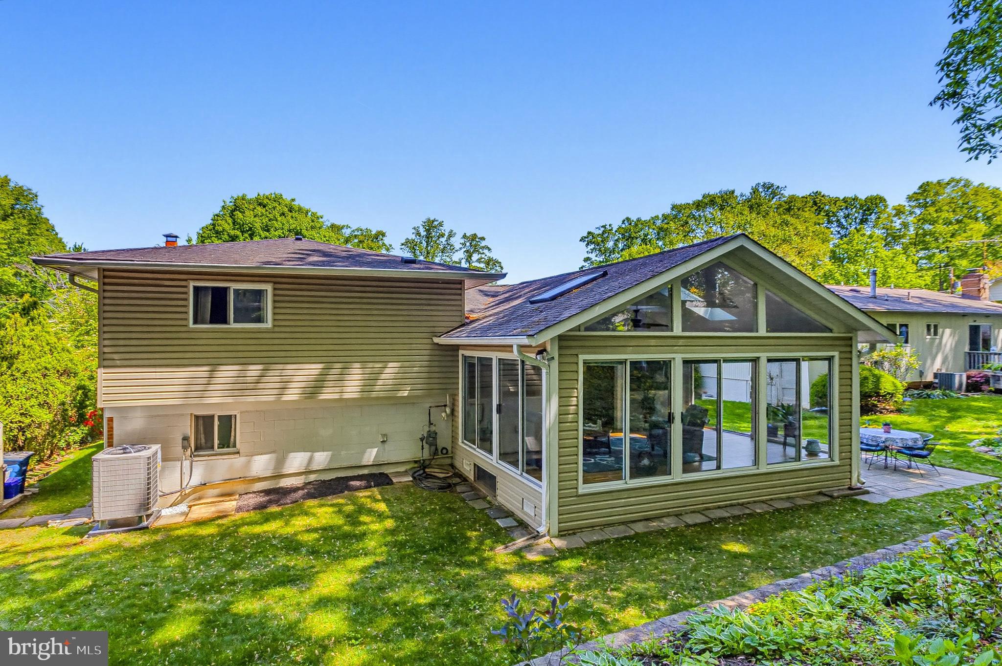 BEL PRE WOODS - Residential