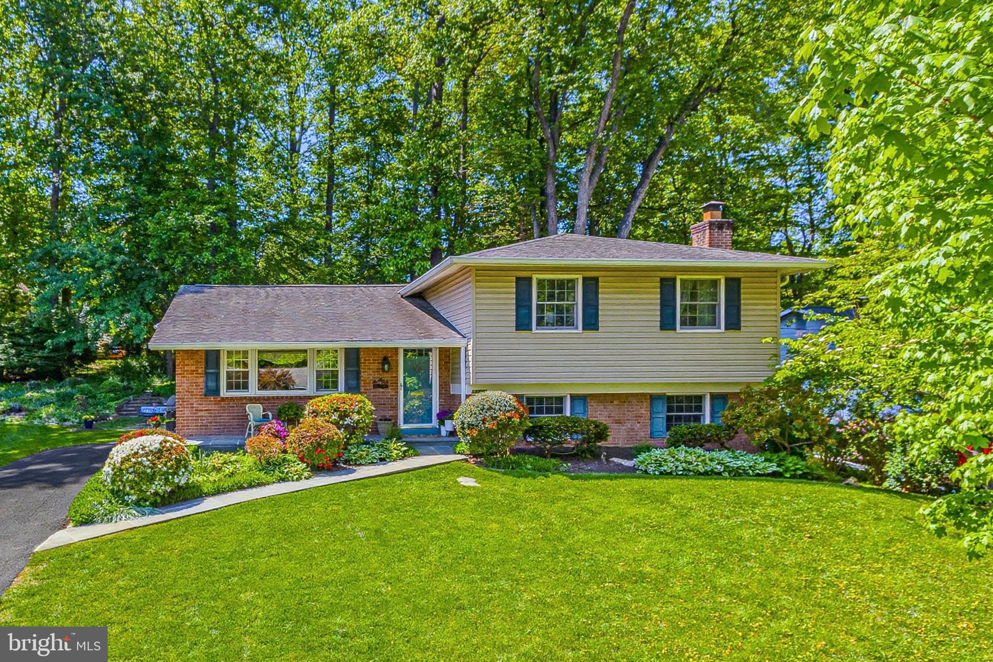 BEL PRE WOODS - Residential