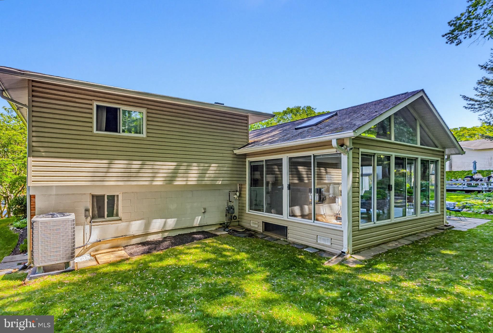 BEL PRE WOODS - Residential
