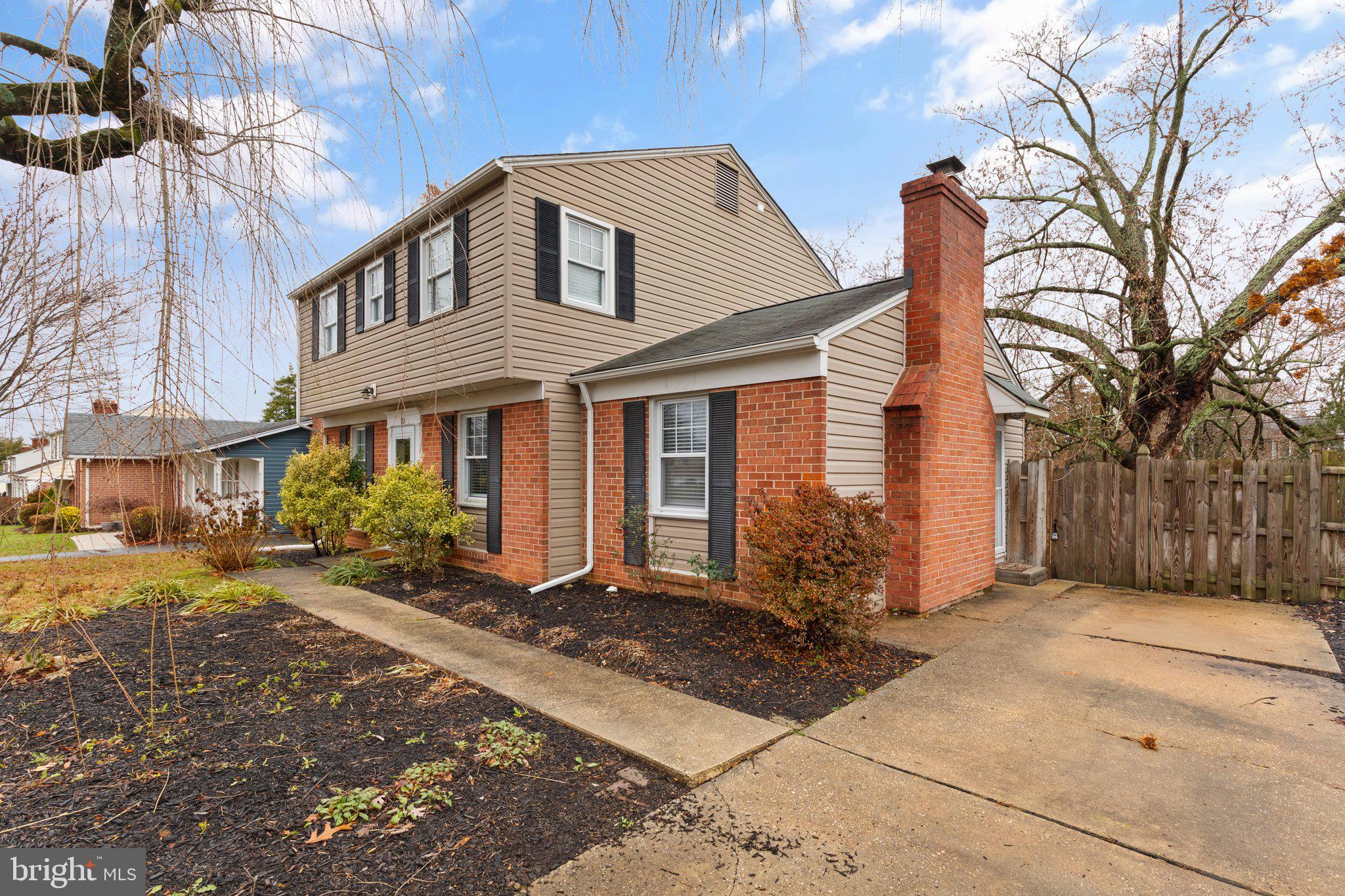 113 RED PUMP ROAD